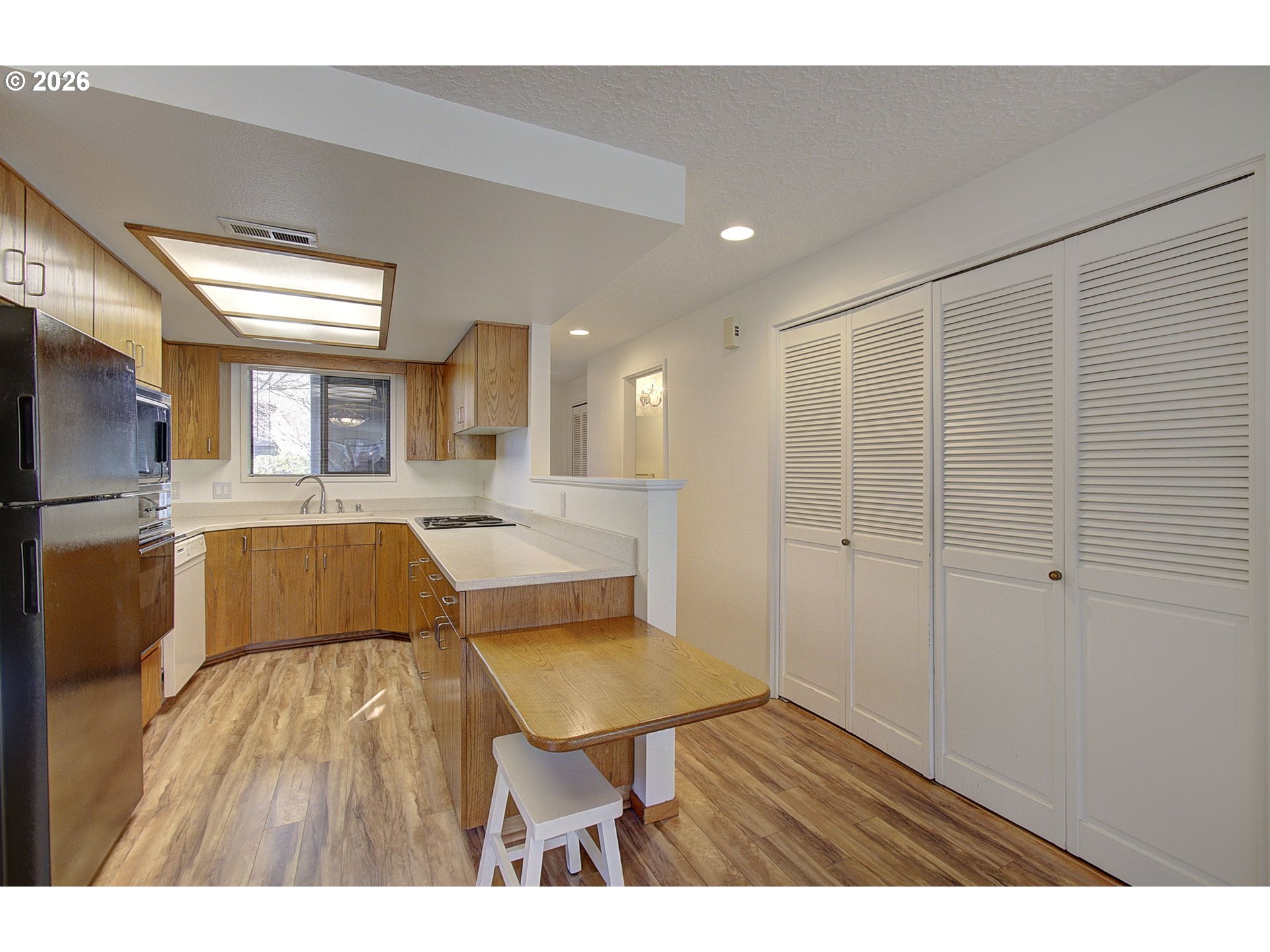 Photo #10: 571143310 Listing: Photo #10