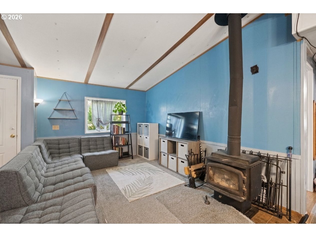 Property photo 5 of 18