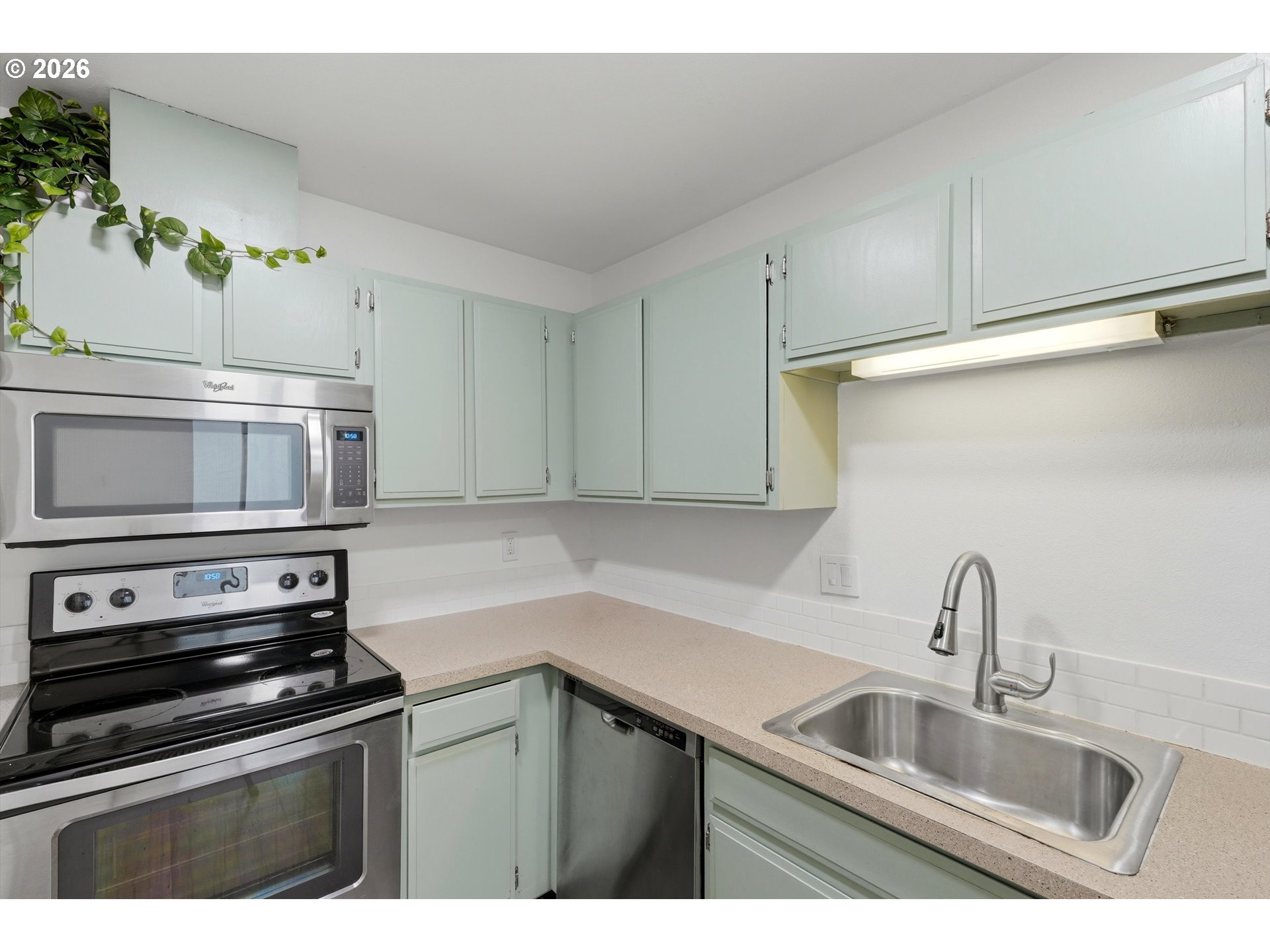 Photo #9: 572616272 Listing: Photo #9