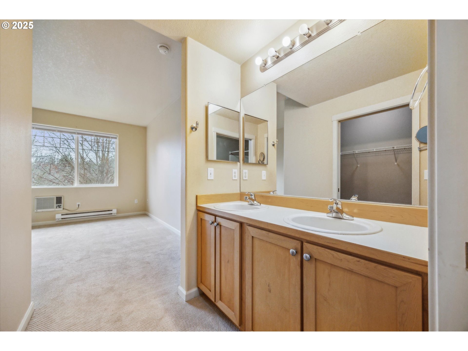 Photo #22: 572651296 Listing: Photo #22