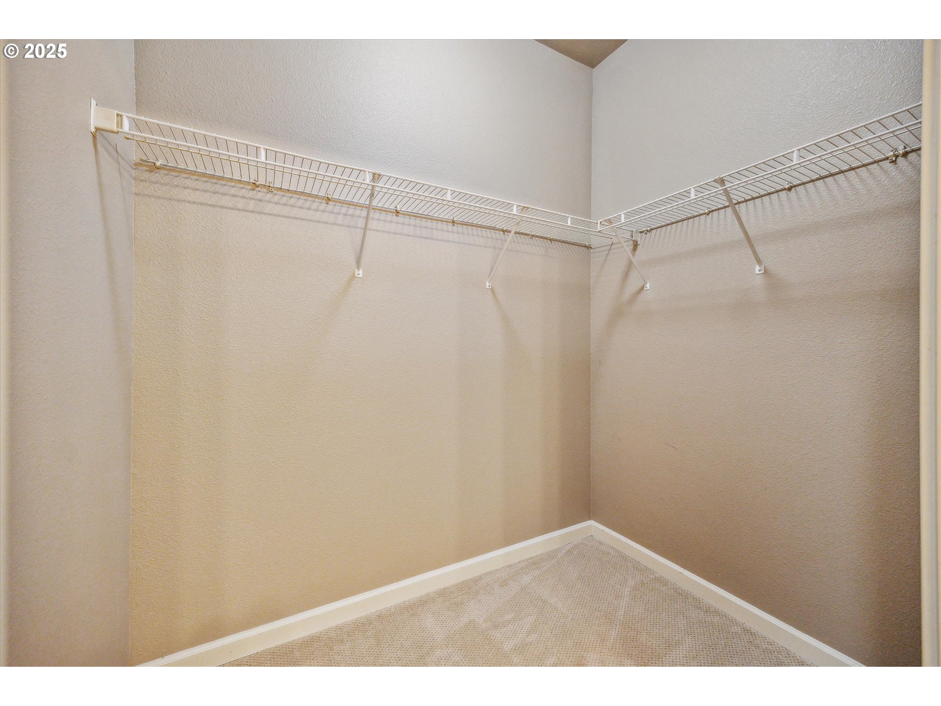 Photo #25: 572651296 Listing: Photo #25