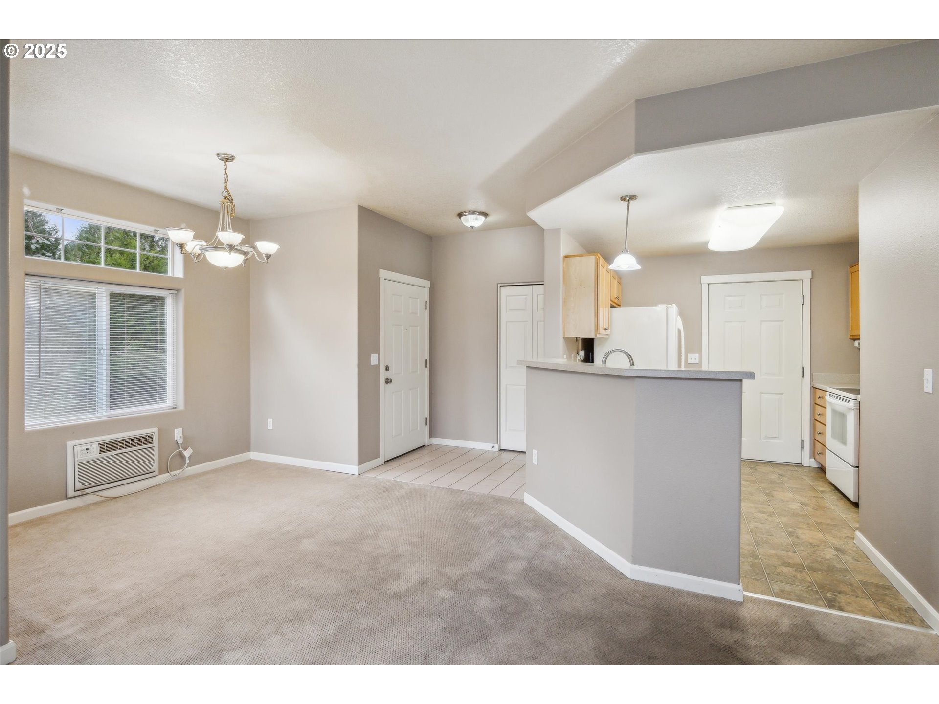 Photo #9: 572651296 Listing: Photo #9