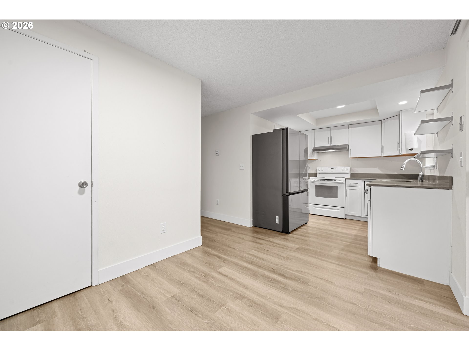 Photo #10: 572873580 Listing: Photo #10