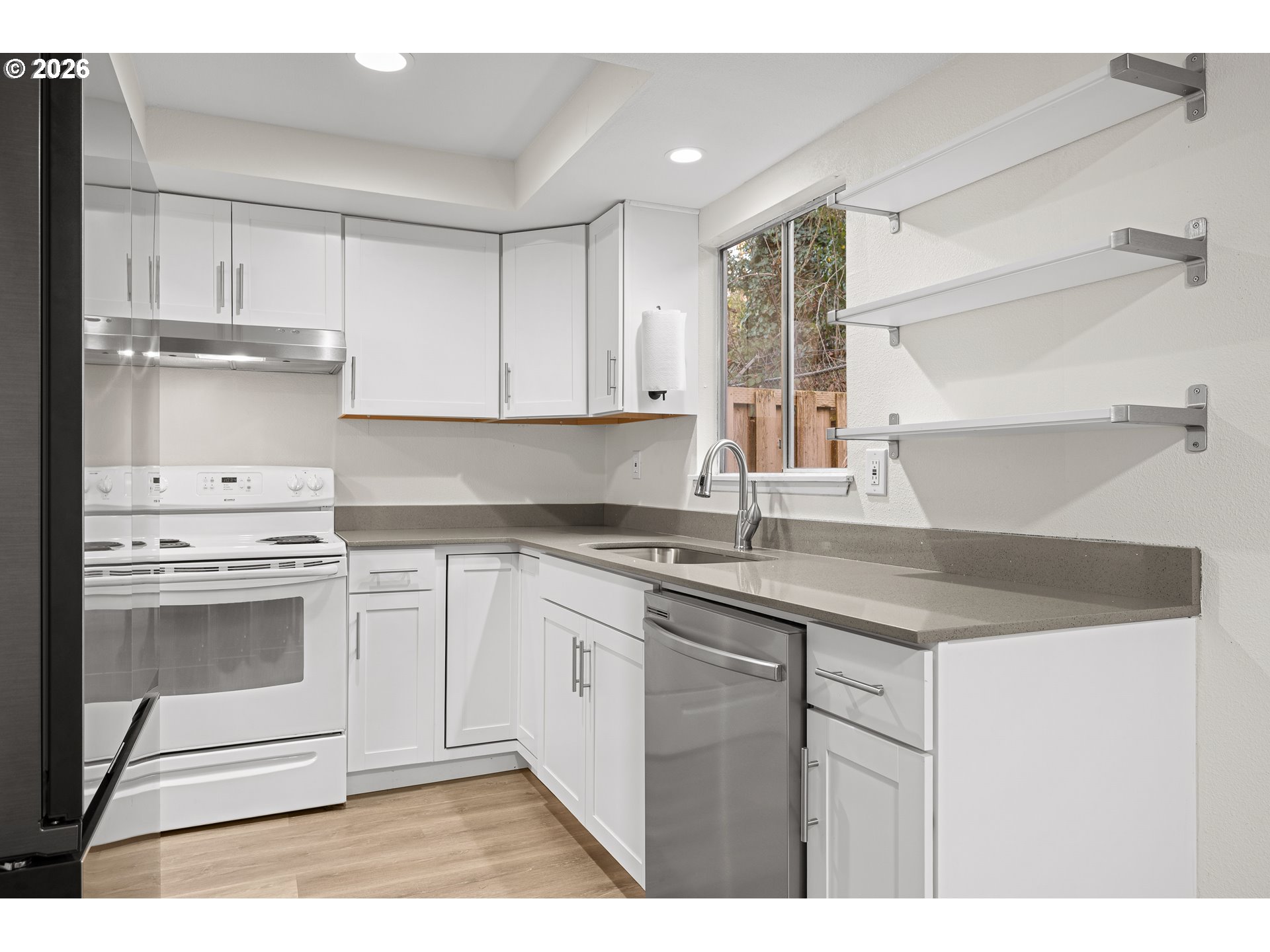 Photo #13: 572873580 Listing: Photo #13