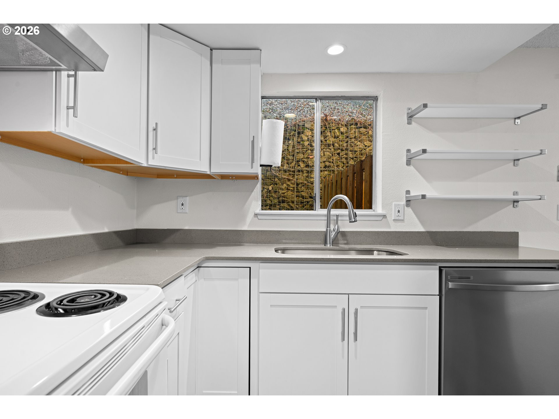 Photo #14: 572873580 Listing: Photo #14