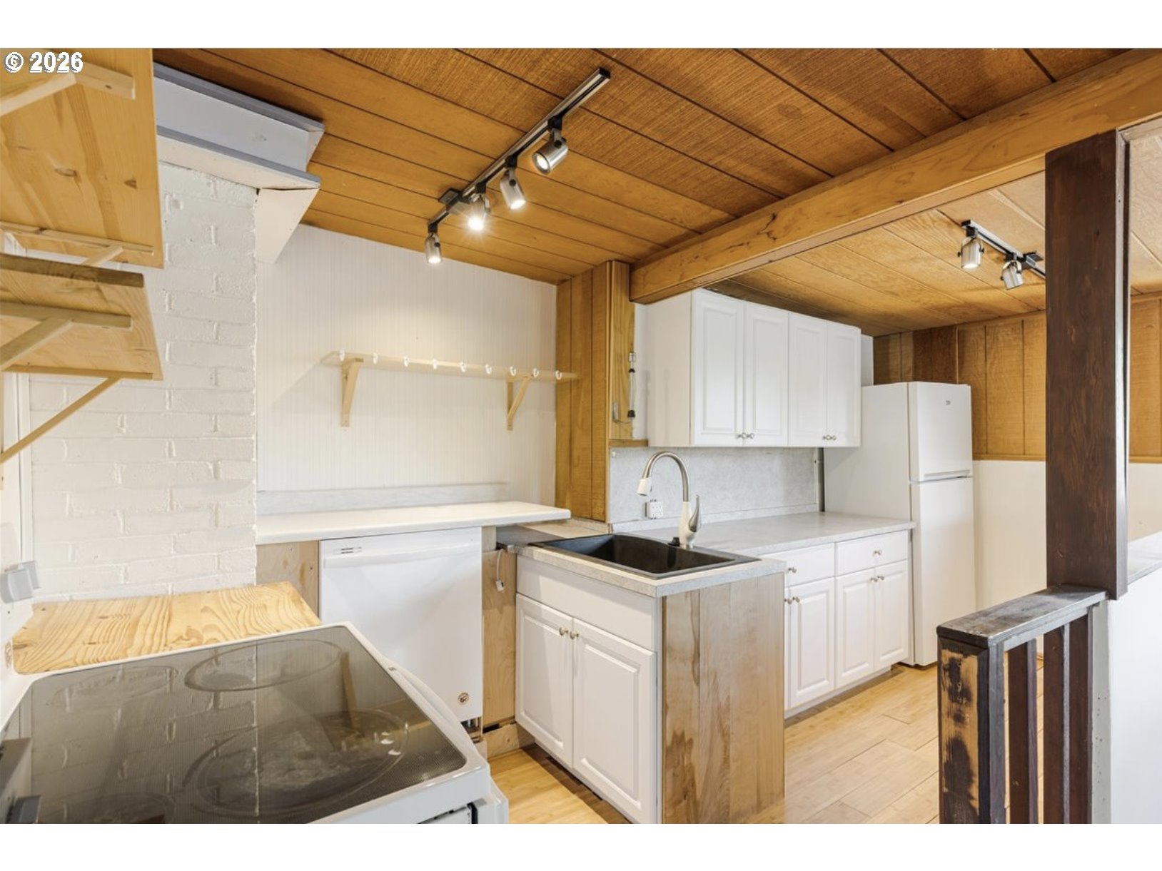 1824 NE 52ND AVE, Portland, OR, 97213