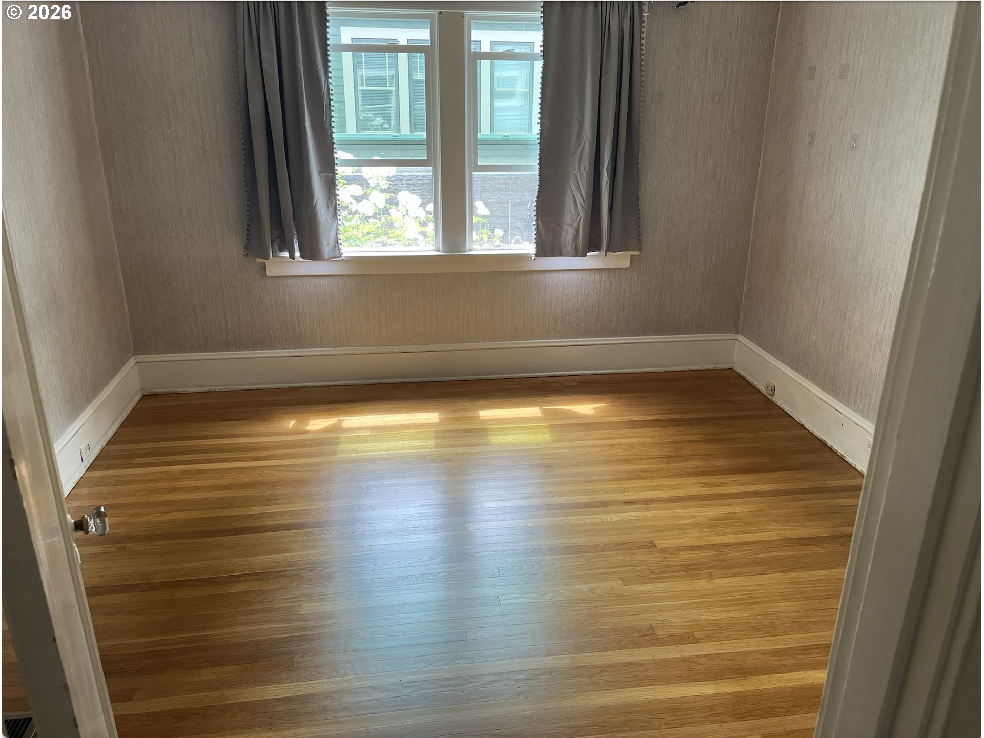 1824 NE 52ND AVE, Portland, OR, 97213