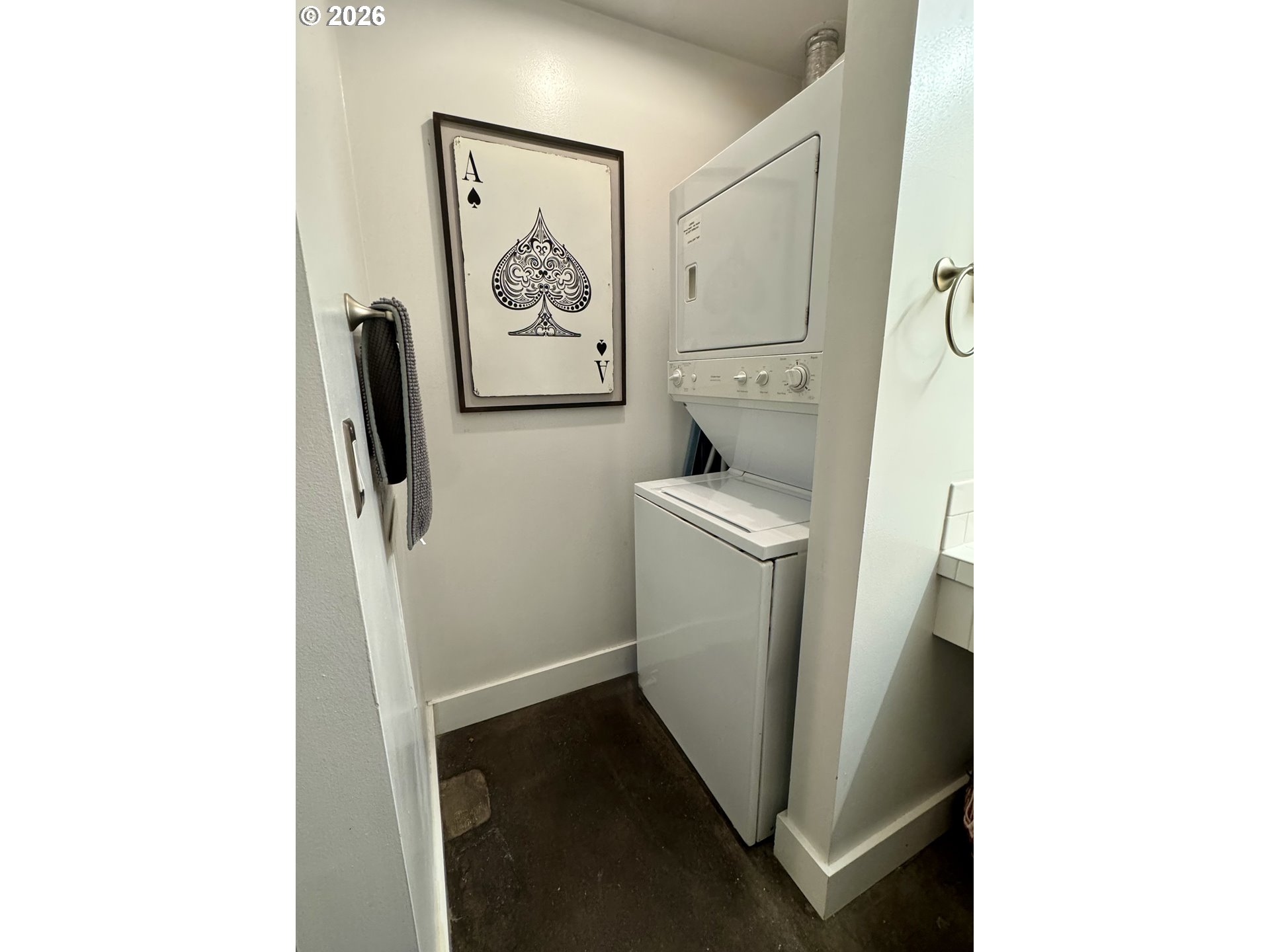 Photo #6: 574398940 Listing: Photo #6