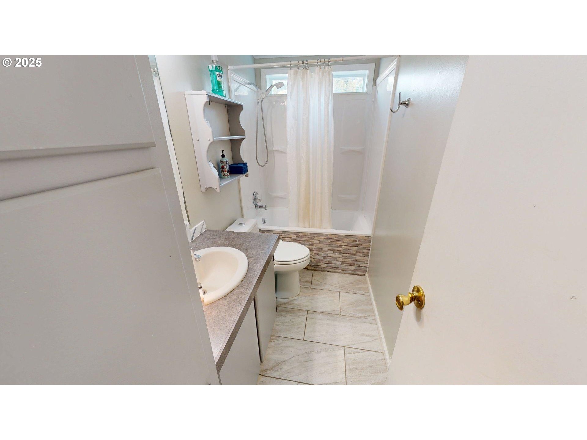29450 ELLENSBURG AVE UNIT 802, Gold Beach, OR, 97444