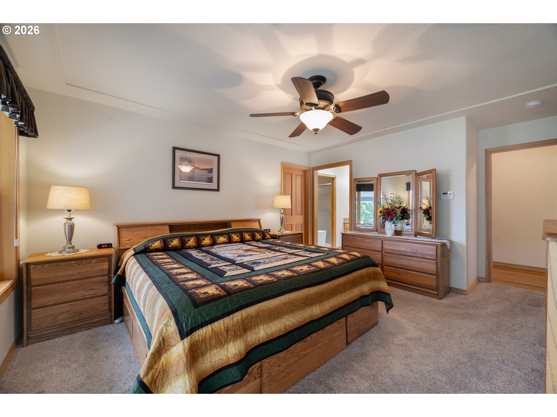 1115 SKOOKUM DR, Silverton, OR, 97381