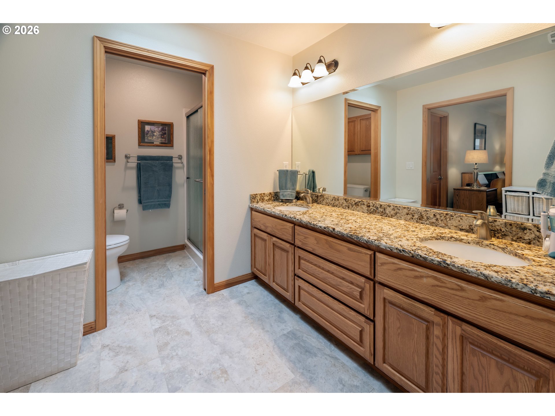 1115 SKOOKUM DR, Silverton, OR, 97381