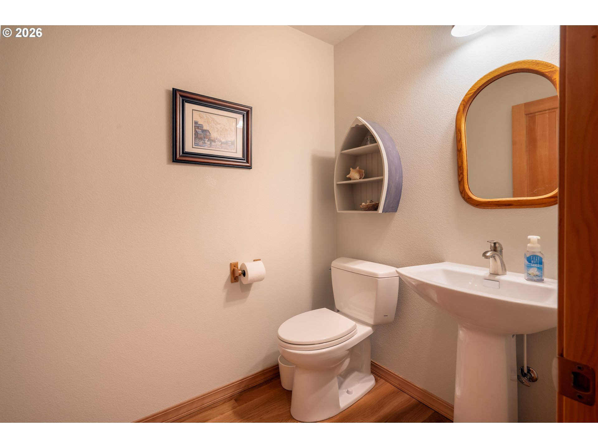 1115 SKOOKUM DR, Silverton, OR, 97381