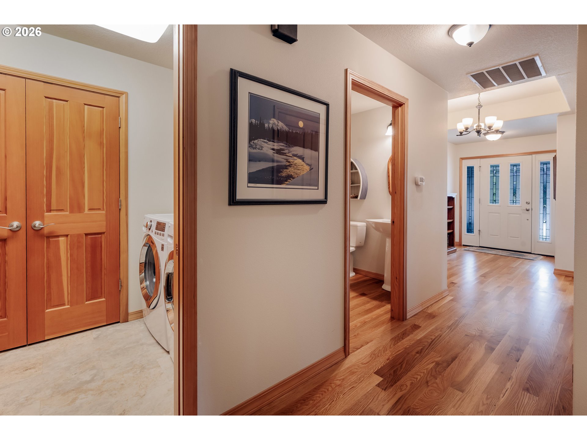 1115 SKOOKUM DR, Silverton, OR, 97381