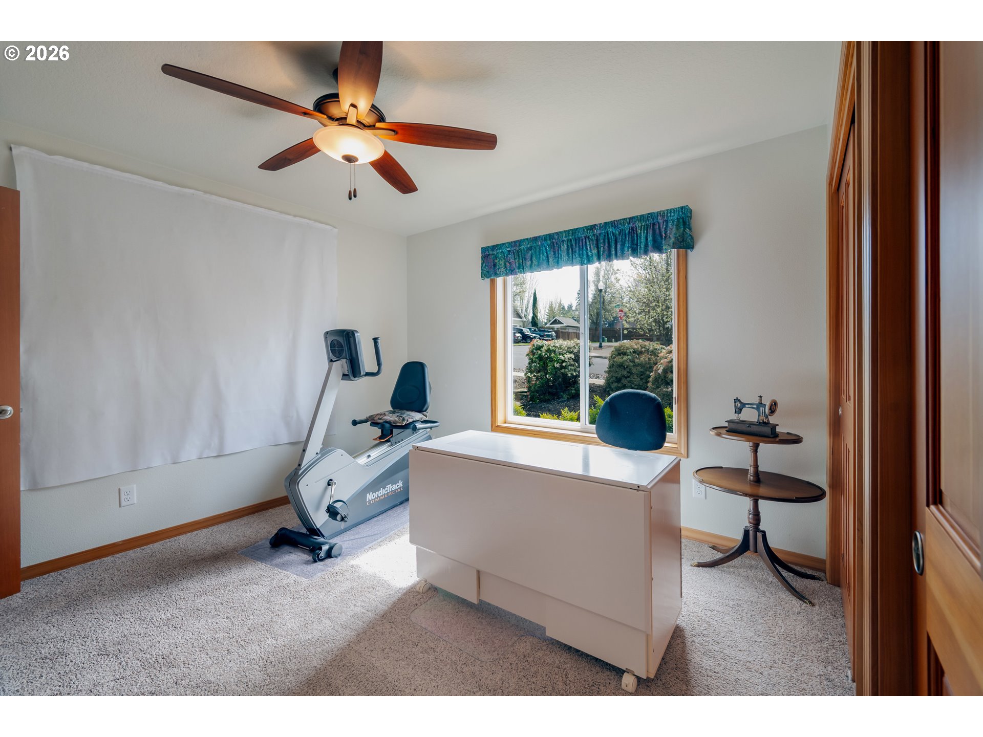 1115 SKOOKUM DR, Silverton, OR, 97381