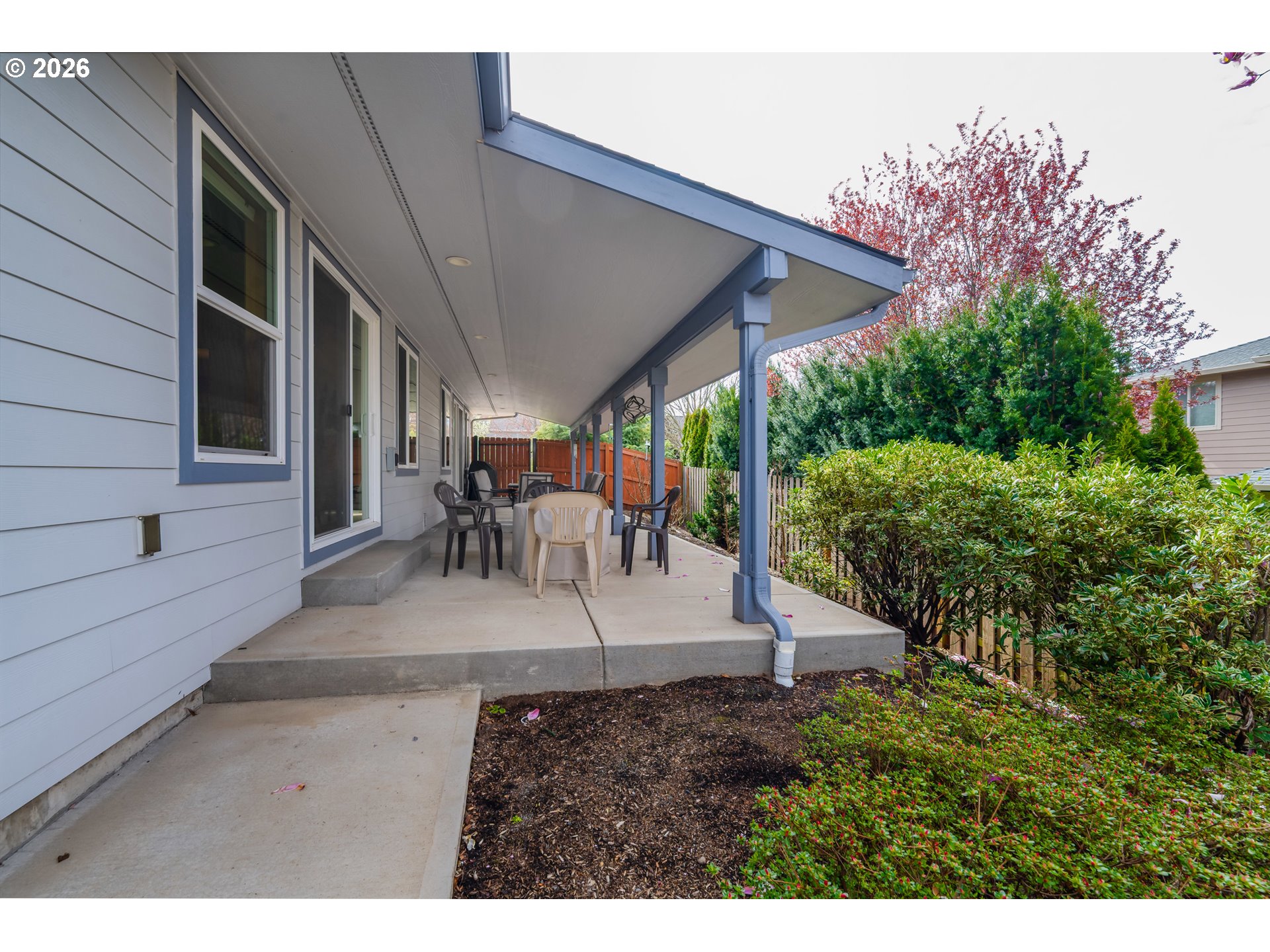 1115 SKOOKUM DR, Silverton, OR, 97381