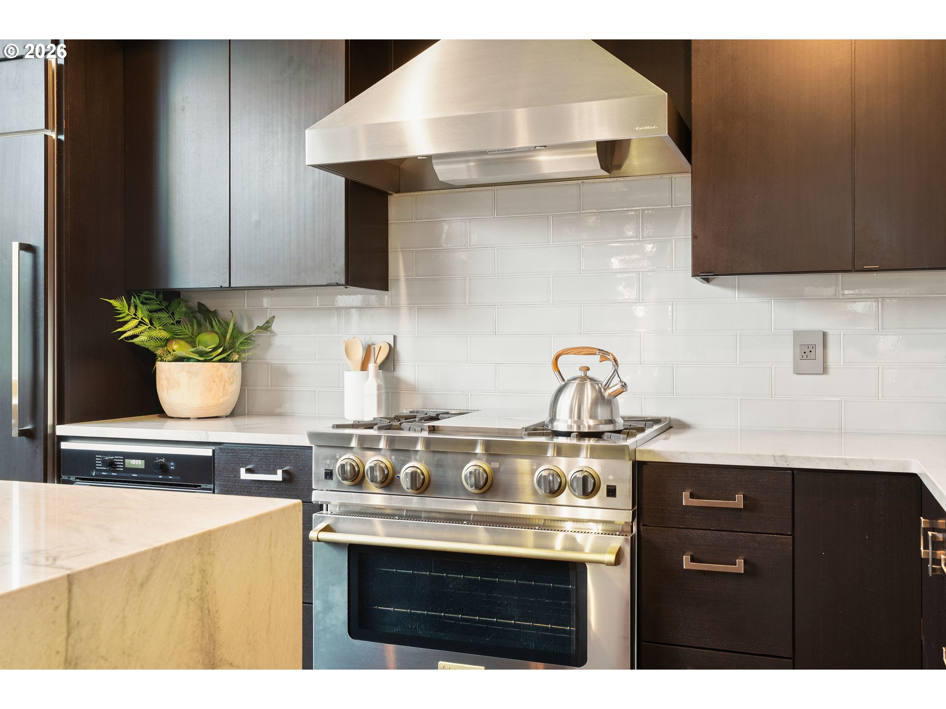 Photo #9: 576493727 Listing: Photo #9