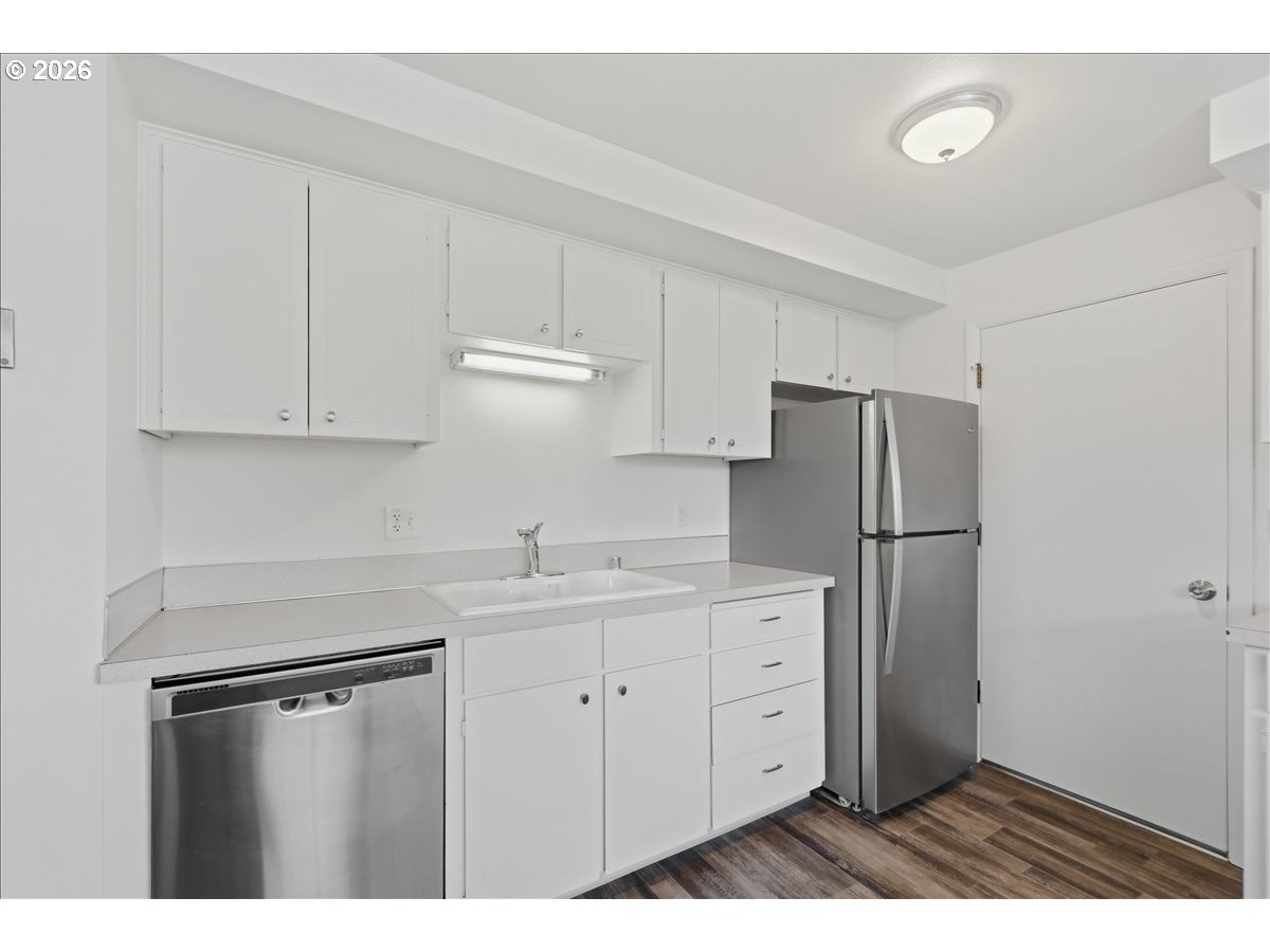 Photo #9: 576646780 Listing: Photo #9