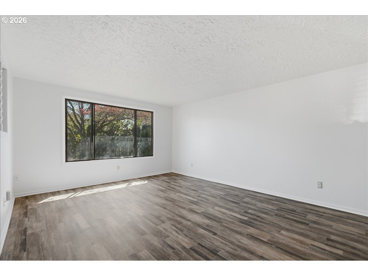 Photo #6: 576646780 Listing: Photo #6