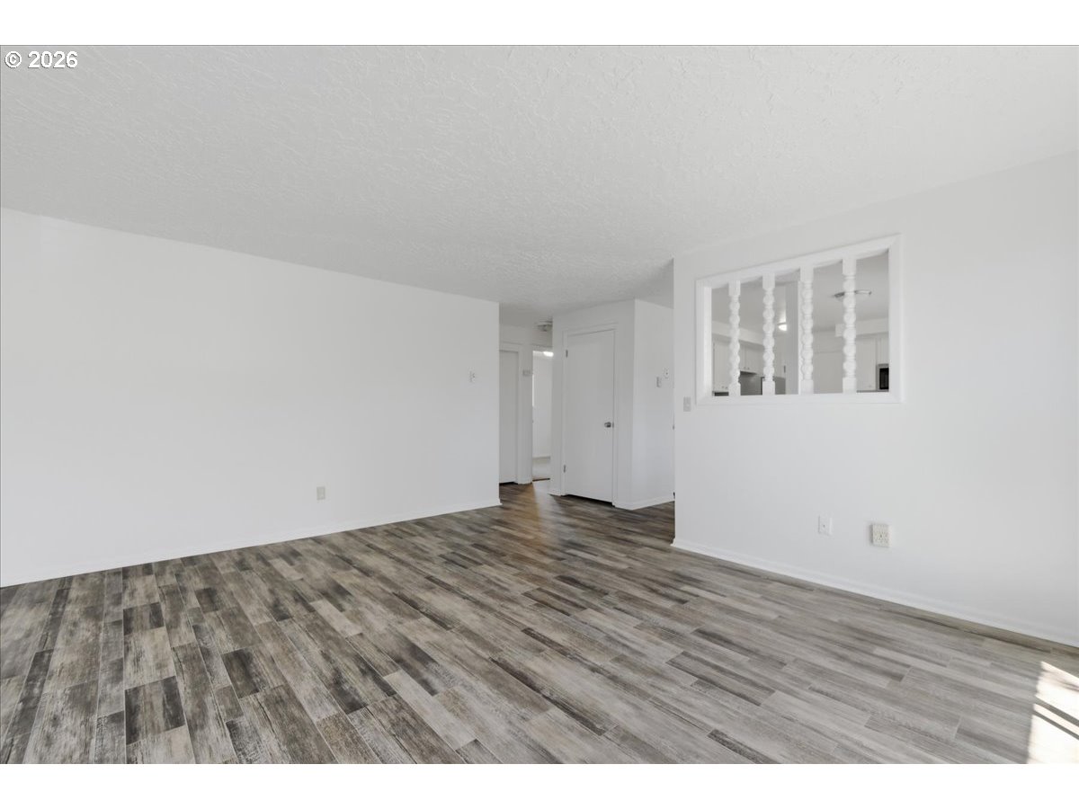 Photo #8: 576646780 Listing: Photo #8