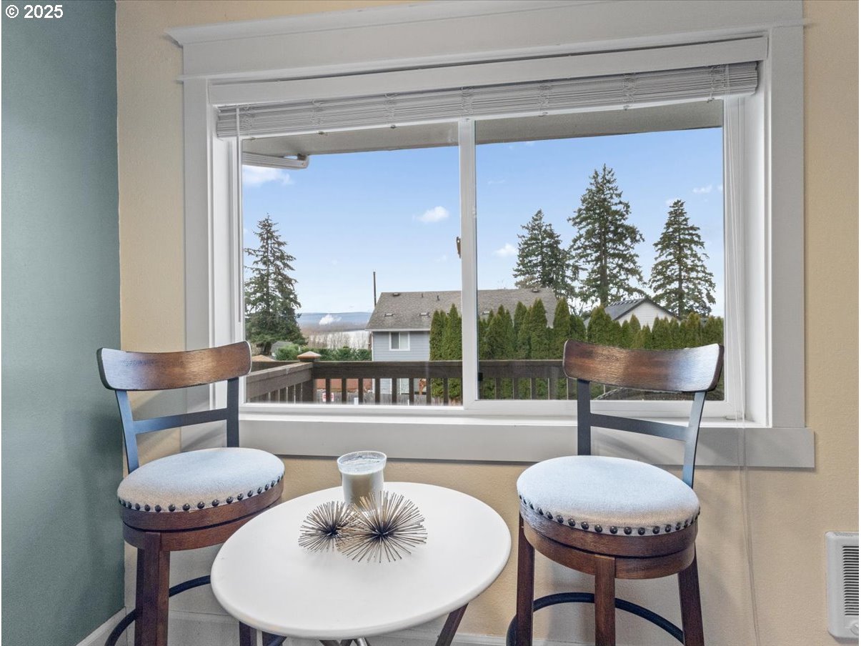 Photo #6: 576661223 Listing 