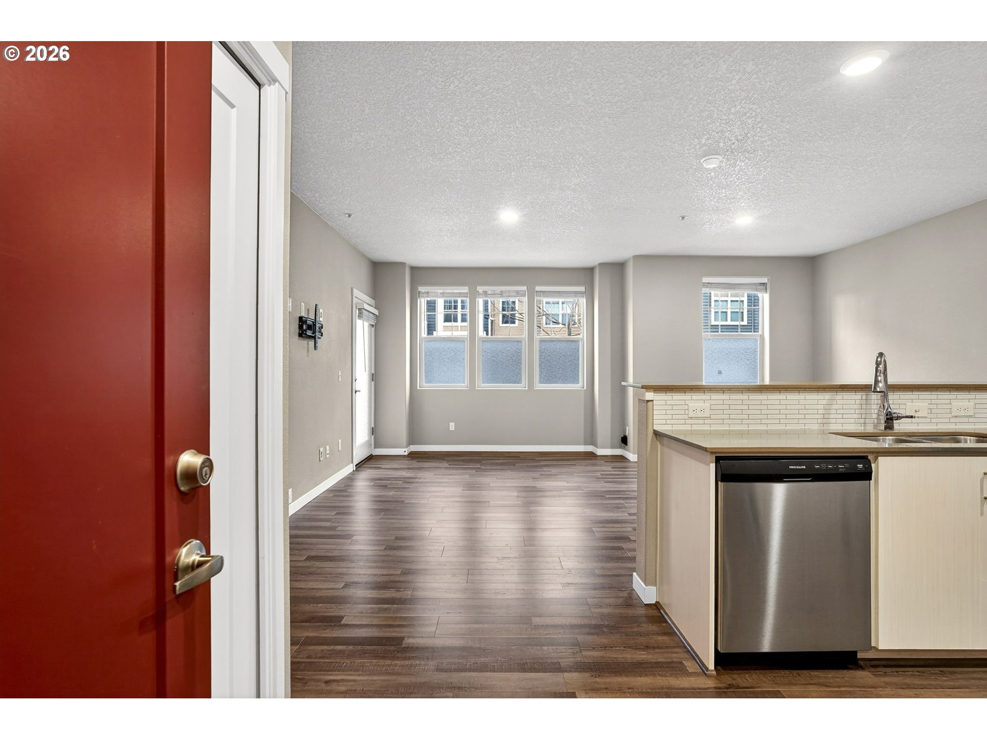 Photo #5: 576850495 Listing: Photo #5