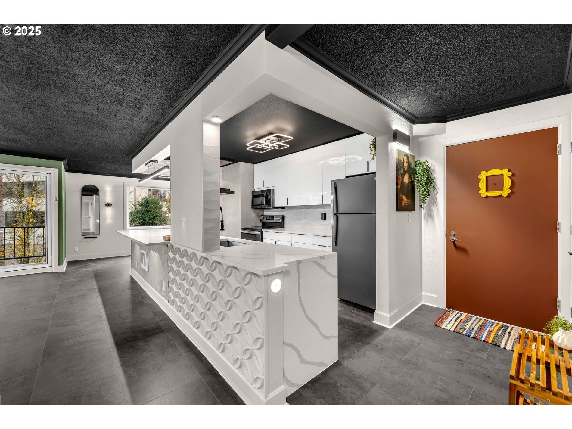 Photo #3: 576871957 Listing: Photo #3