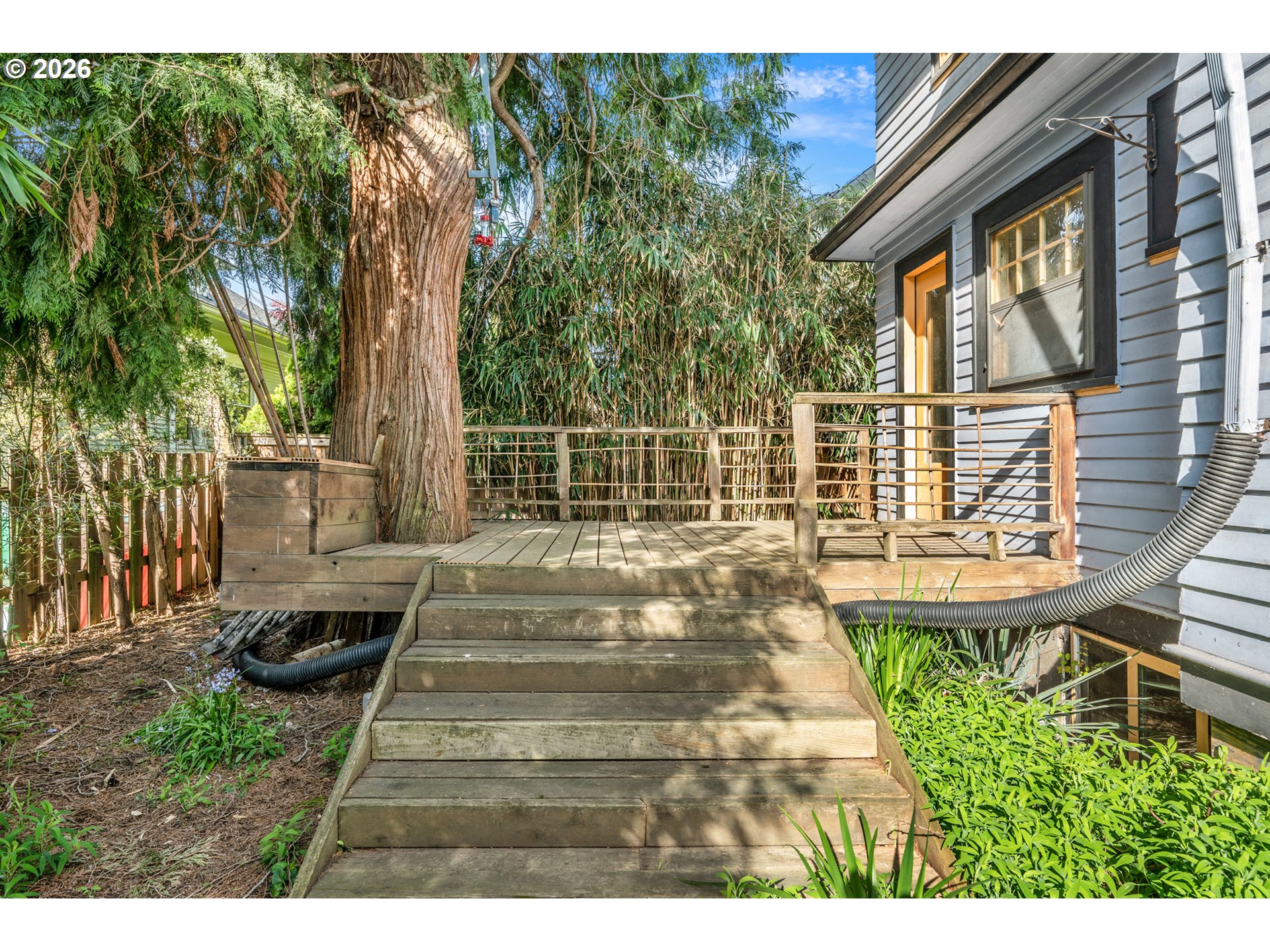 2714 NE EVERETT ST, Portland, OR, 97232