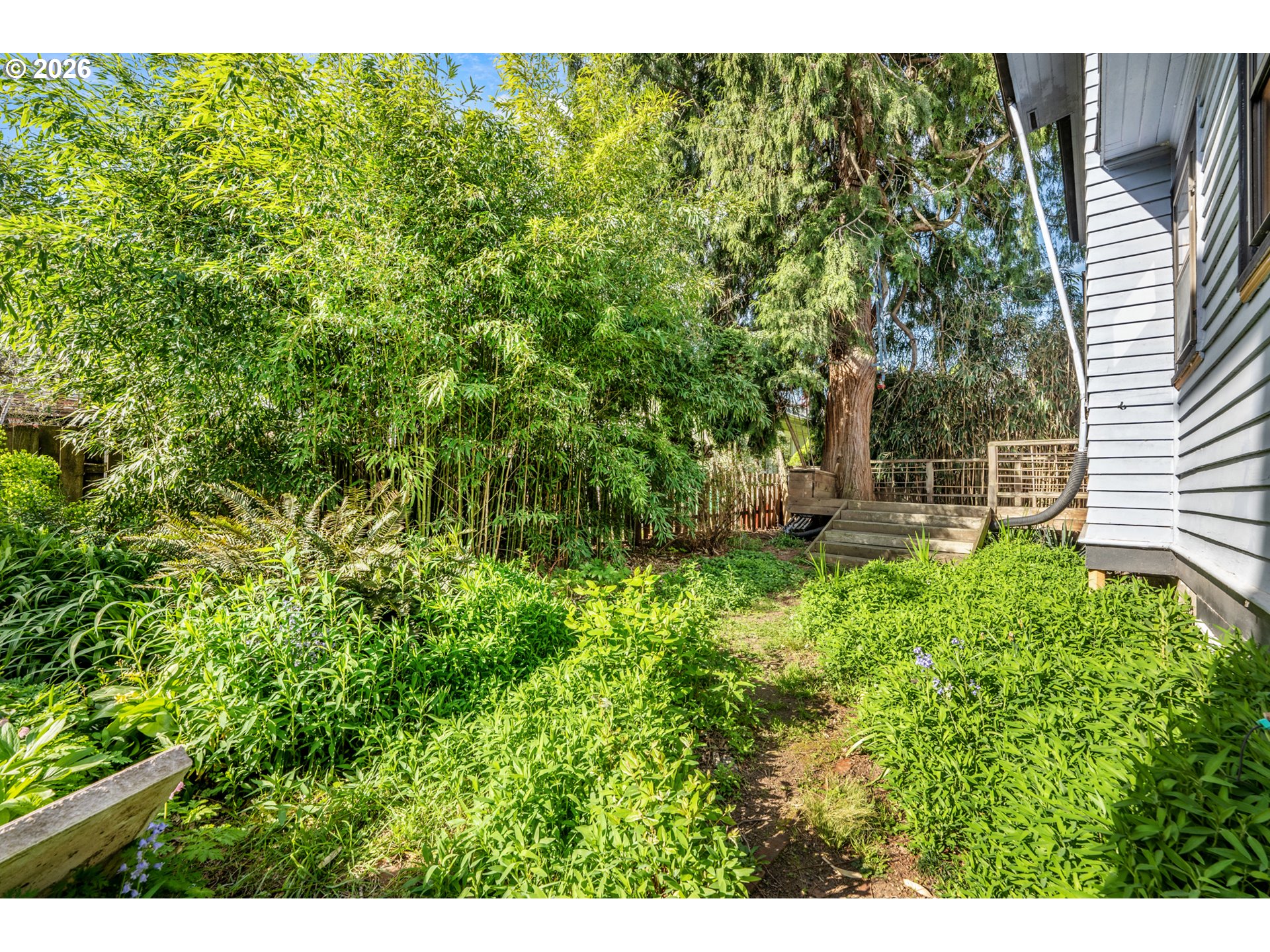 2714 NE EVERETT ST, Portland, OR, 97232