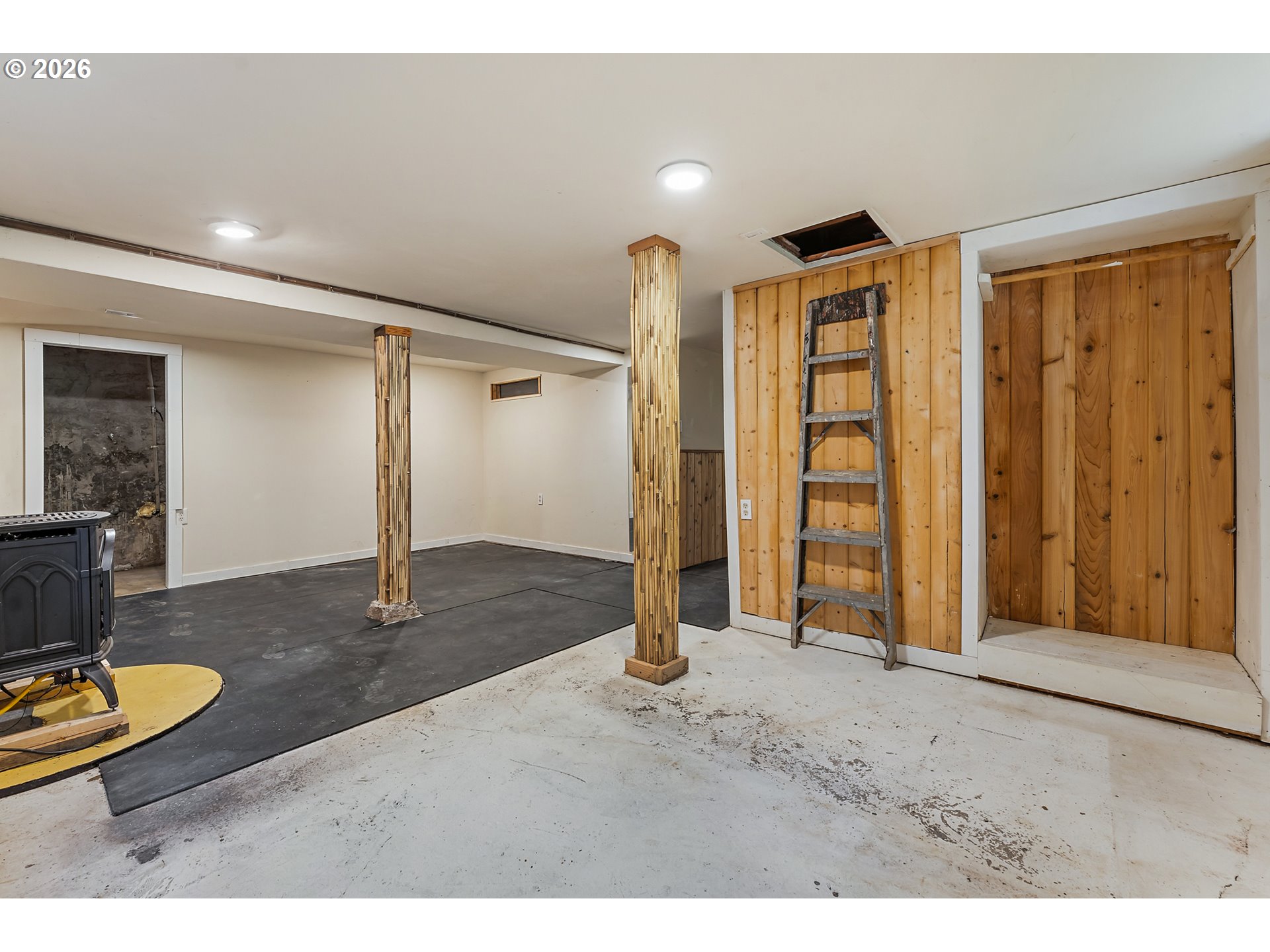 2714 NE EVERETT ST, Portland, OR, 97232