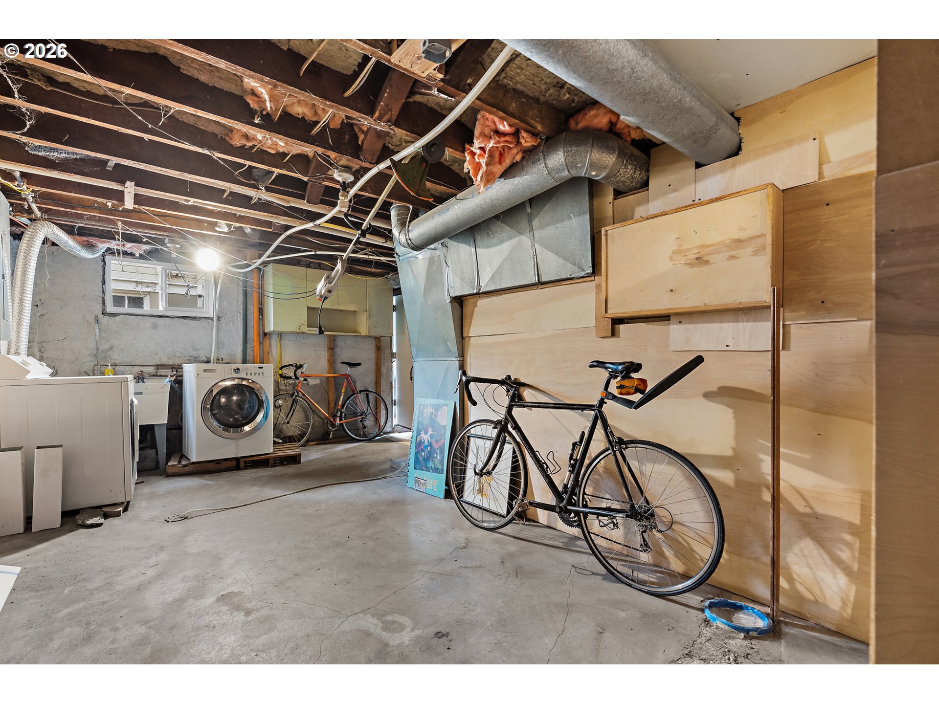 2714 NE EVERETT ST, Portland, OR, 97232