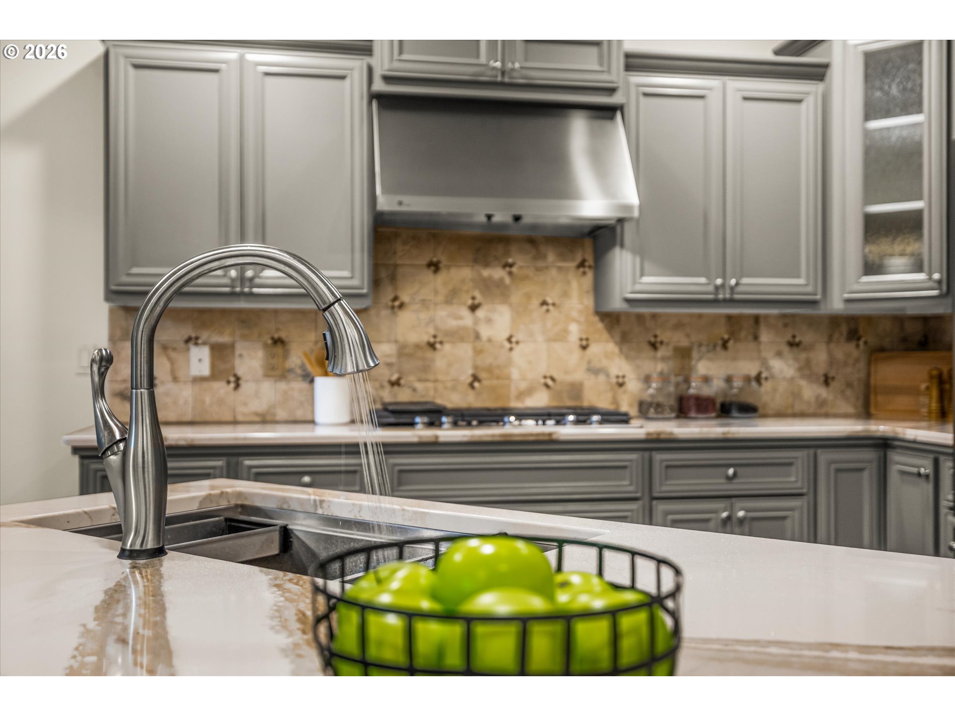 1043 MEEK WAY, West Linn, OR, 97068