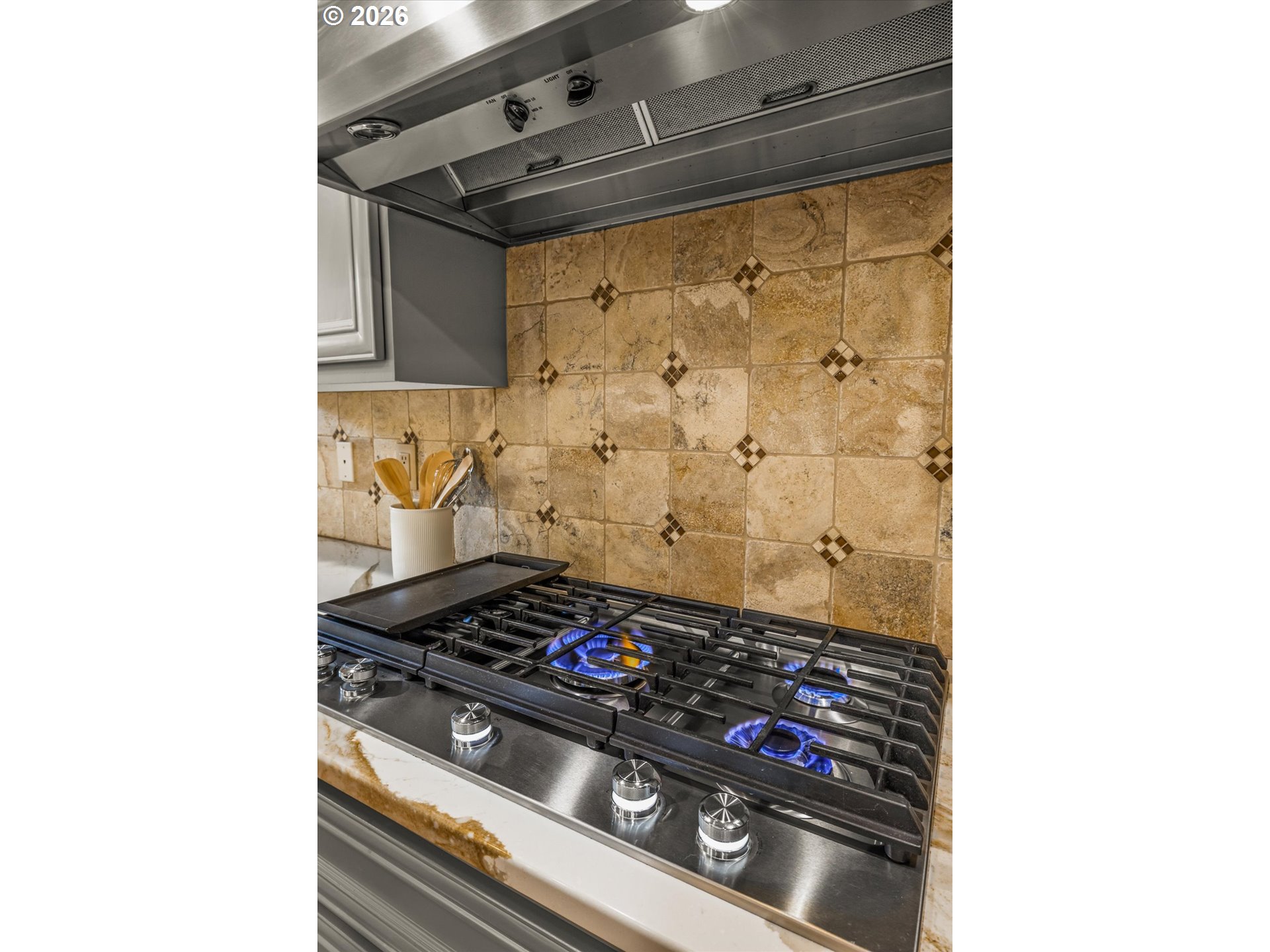 1043 MEEK WAY, West Linn, OR, 97068