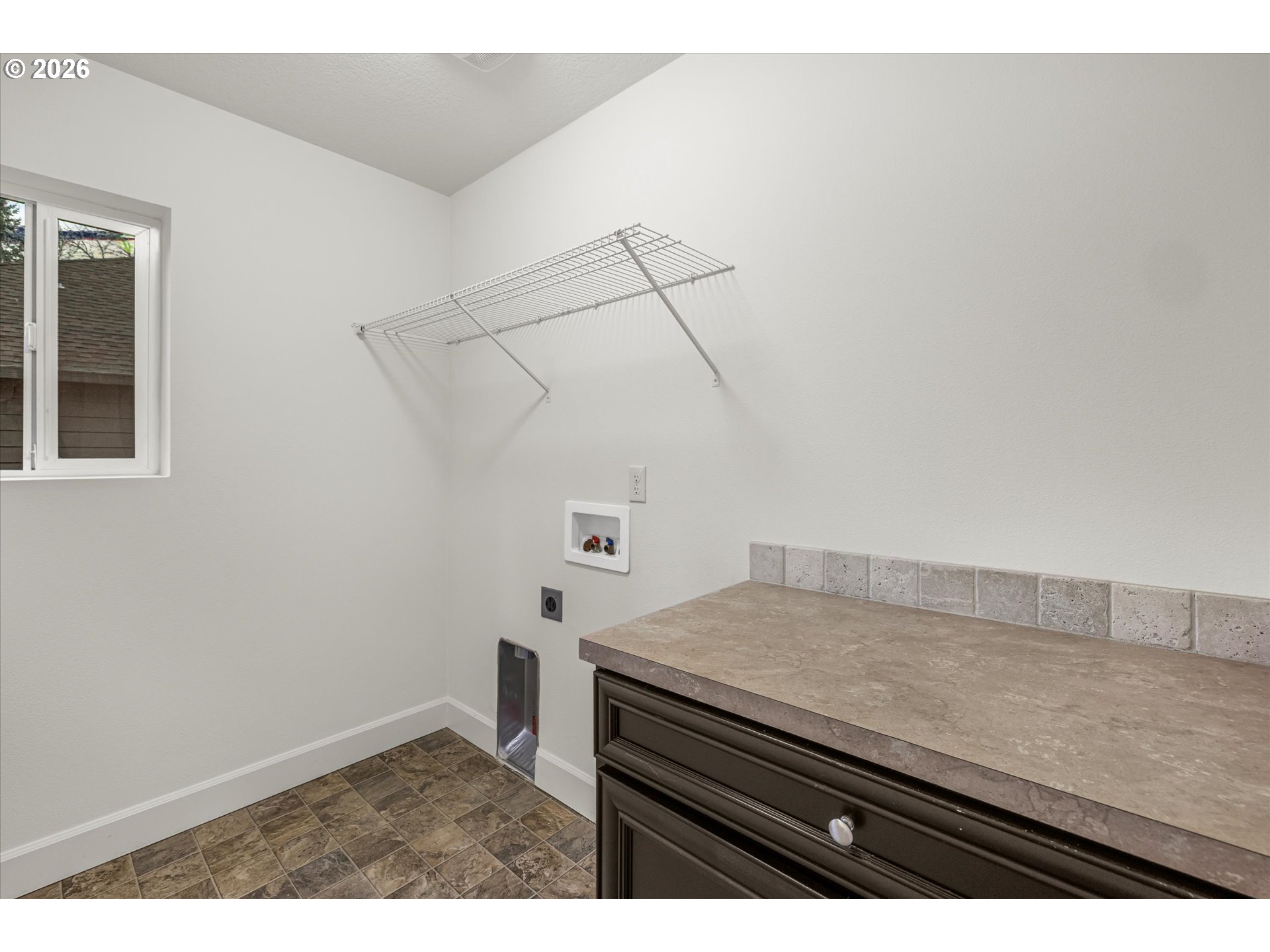 1043 MEEK WAY, West Linn, OR, 97068