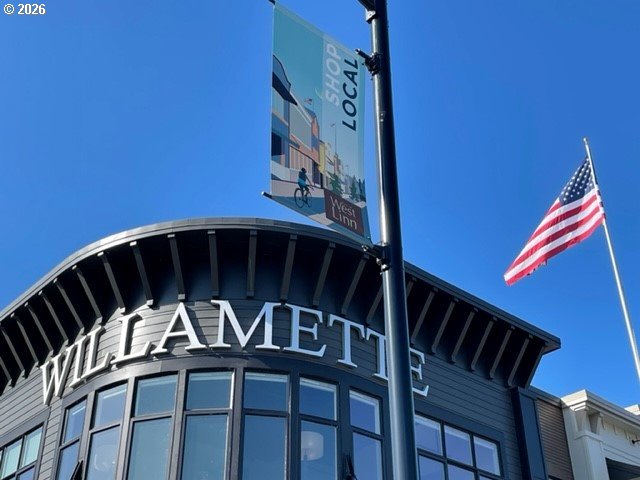 1043 MEEK WAY, West Linn, OR, 97068