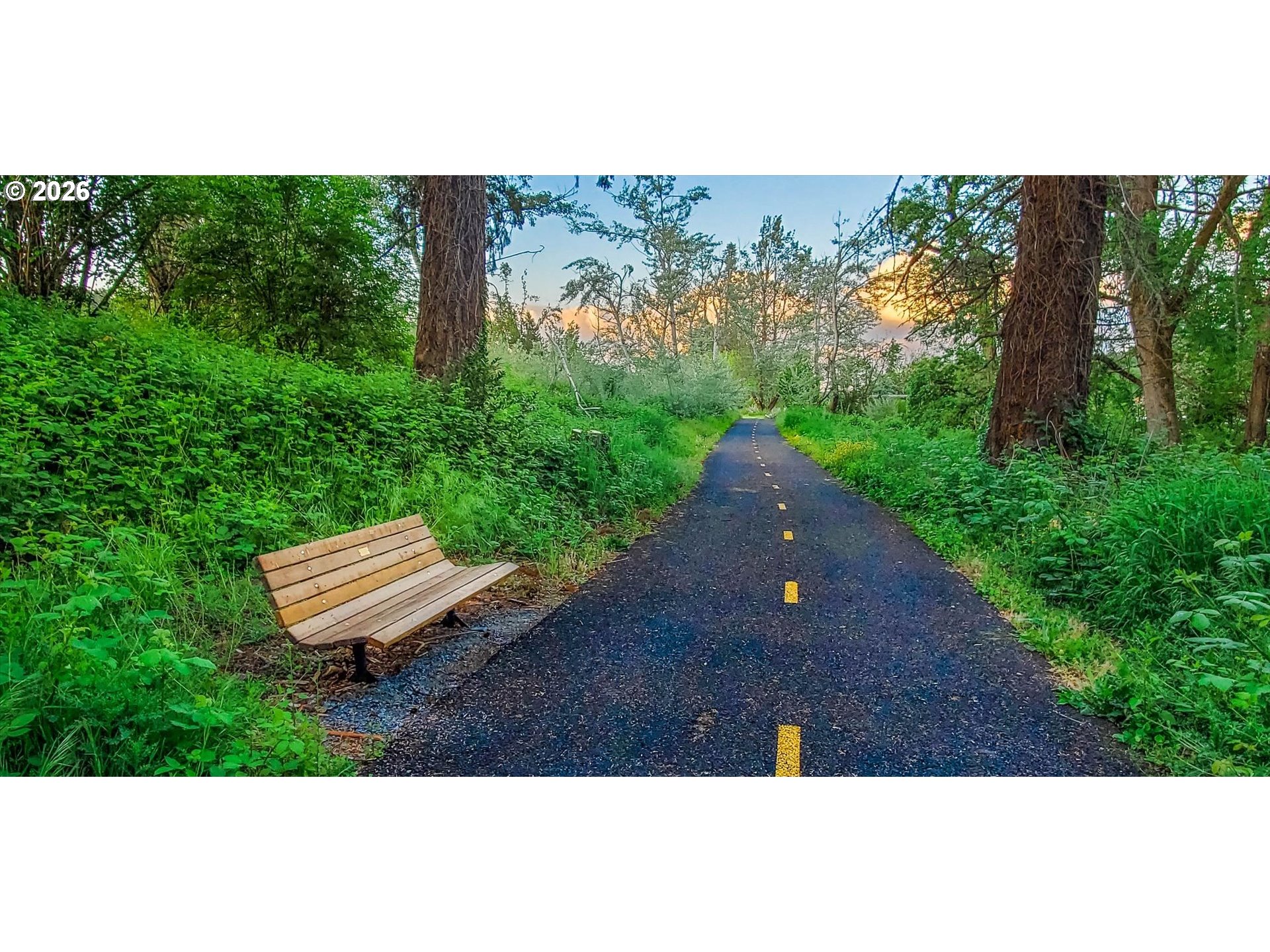 1043 MEEK WAY, West Linn, OR, 97068