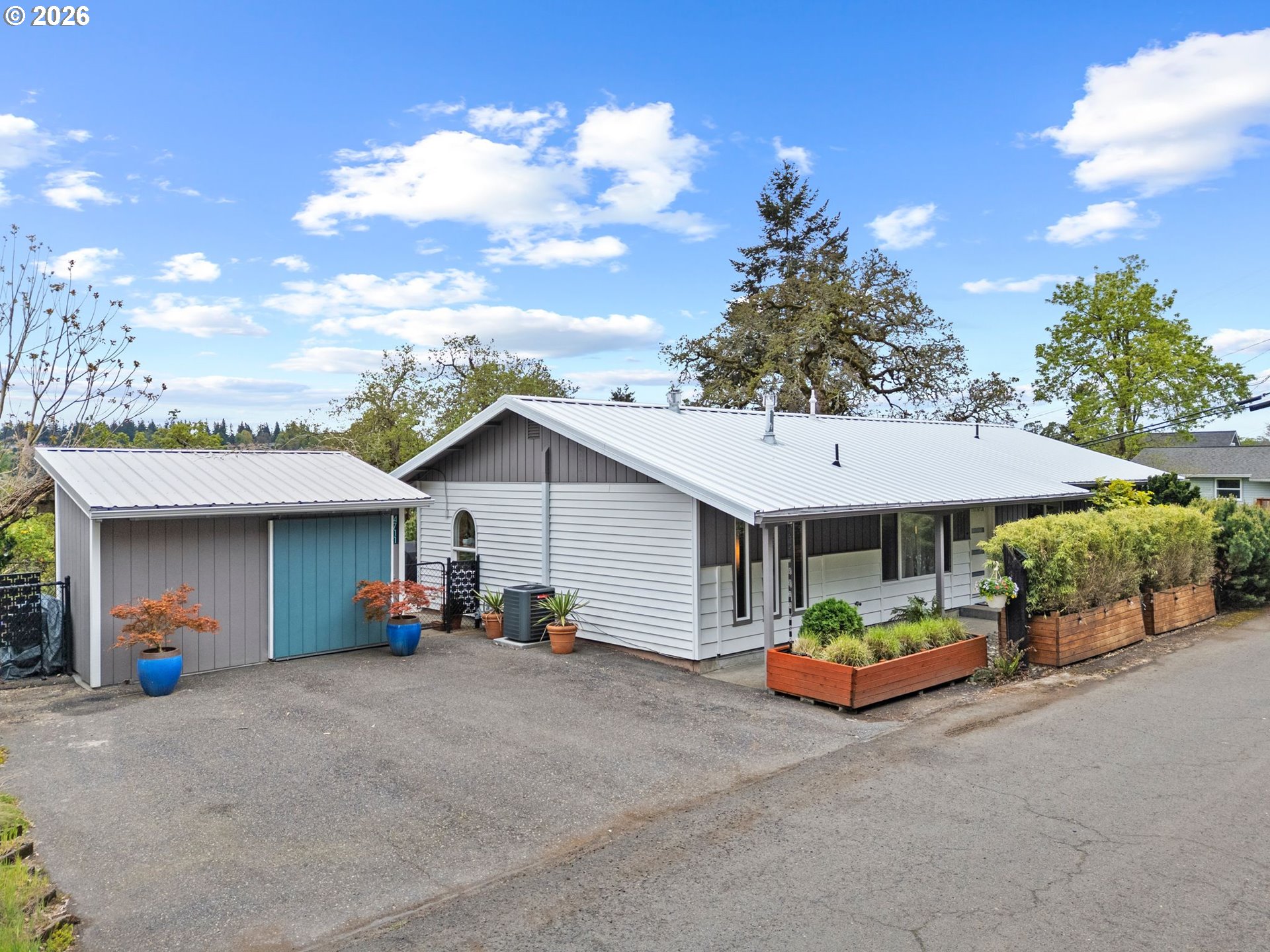 4711 FALLS VIEW AVE, West Linn, OR, 97068