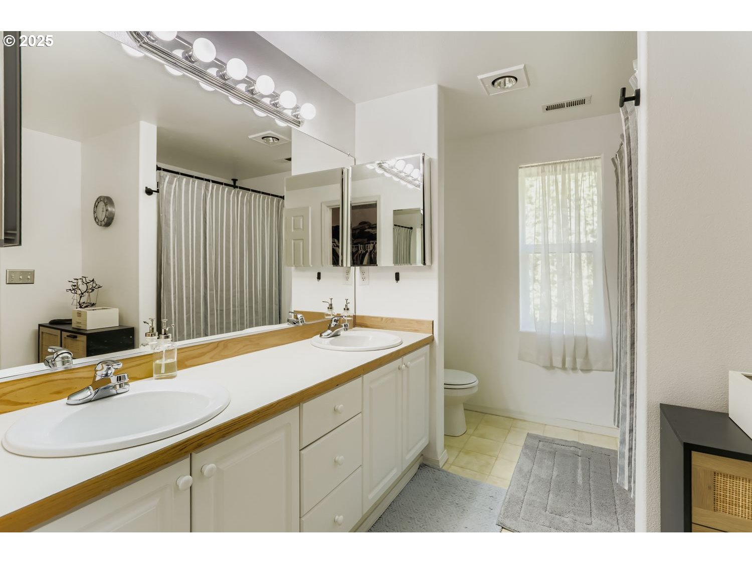Photo #16: 577960553 Listing: Photo #16