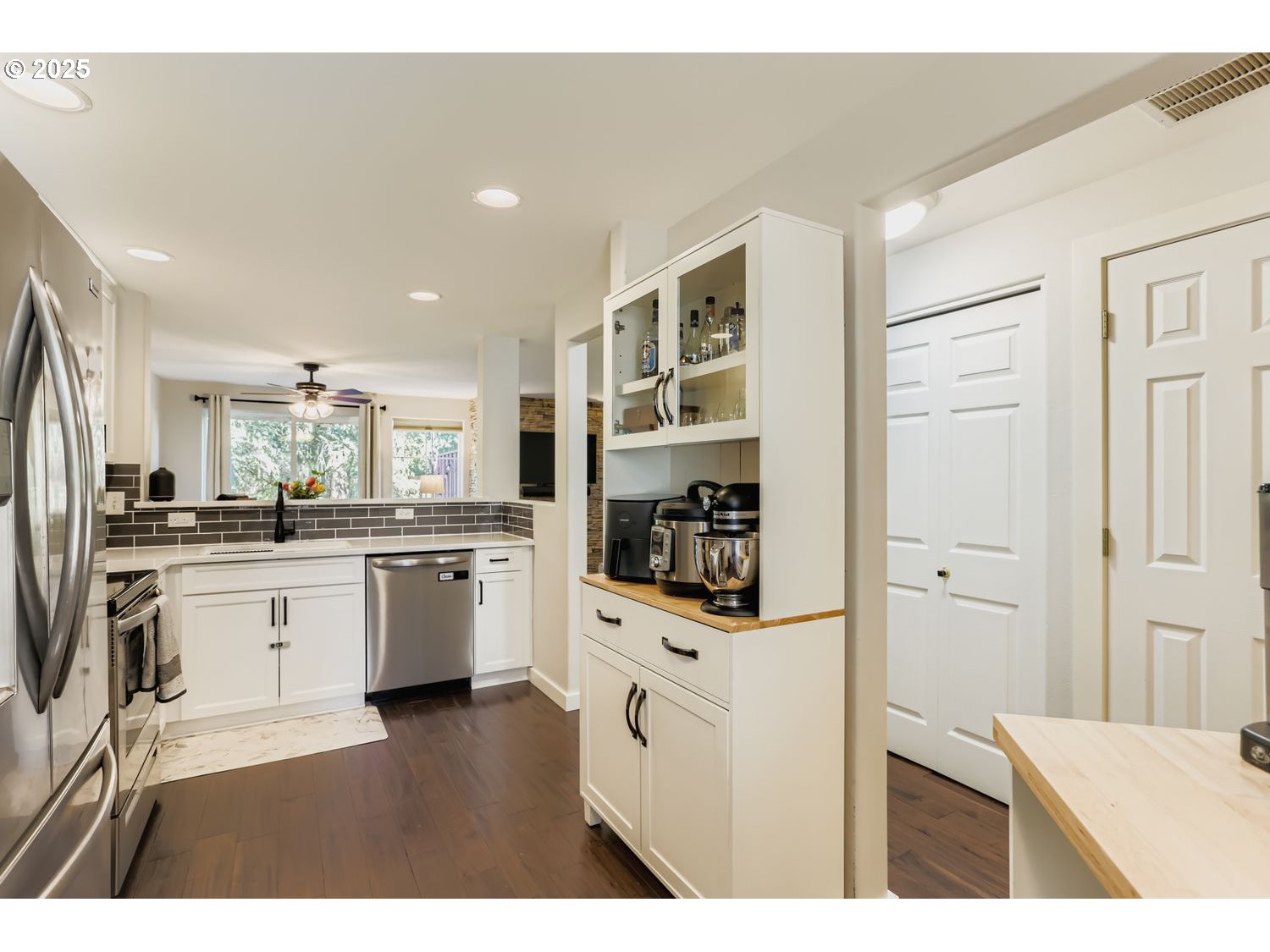Photo #9: 577960553 Listing: Photo #9