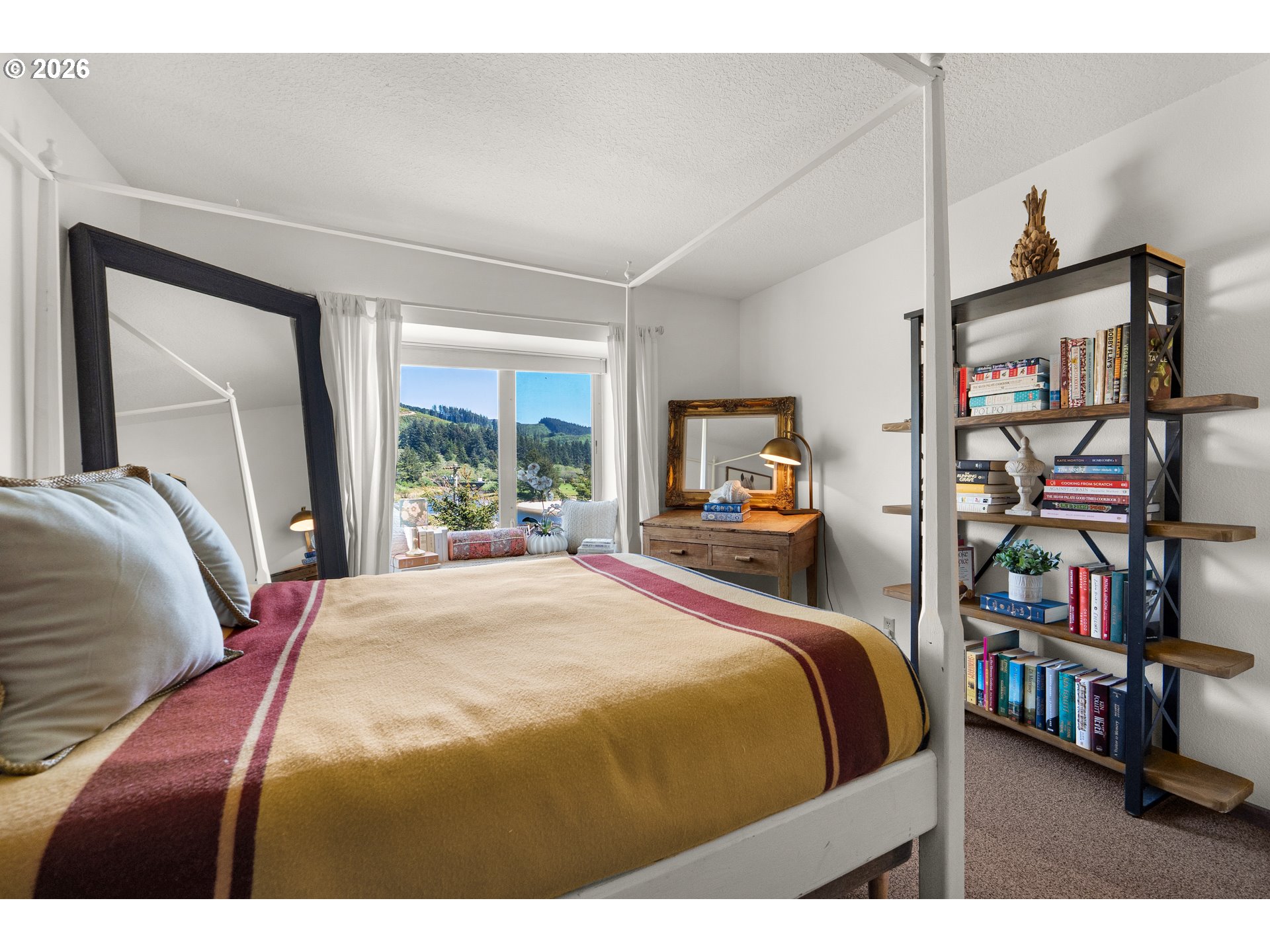 353 N BREAKER POINT DR UNIT 353, Cannon Beach, OR, 97110