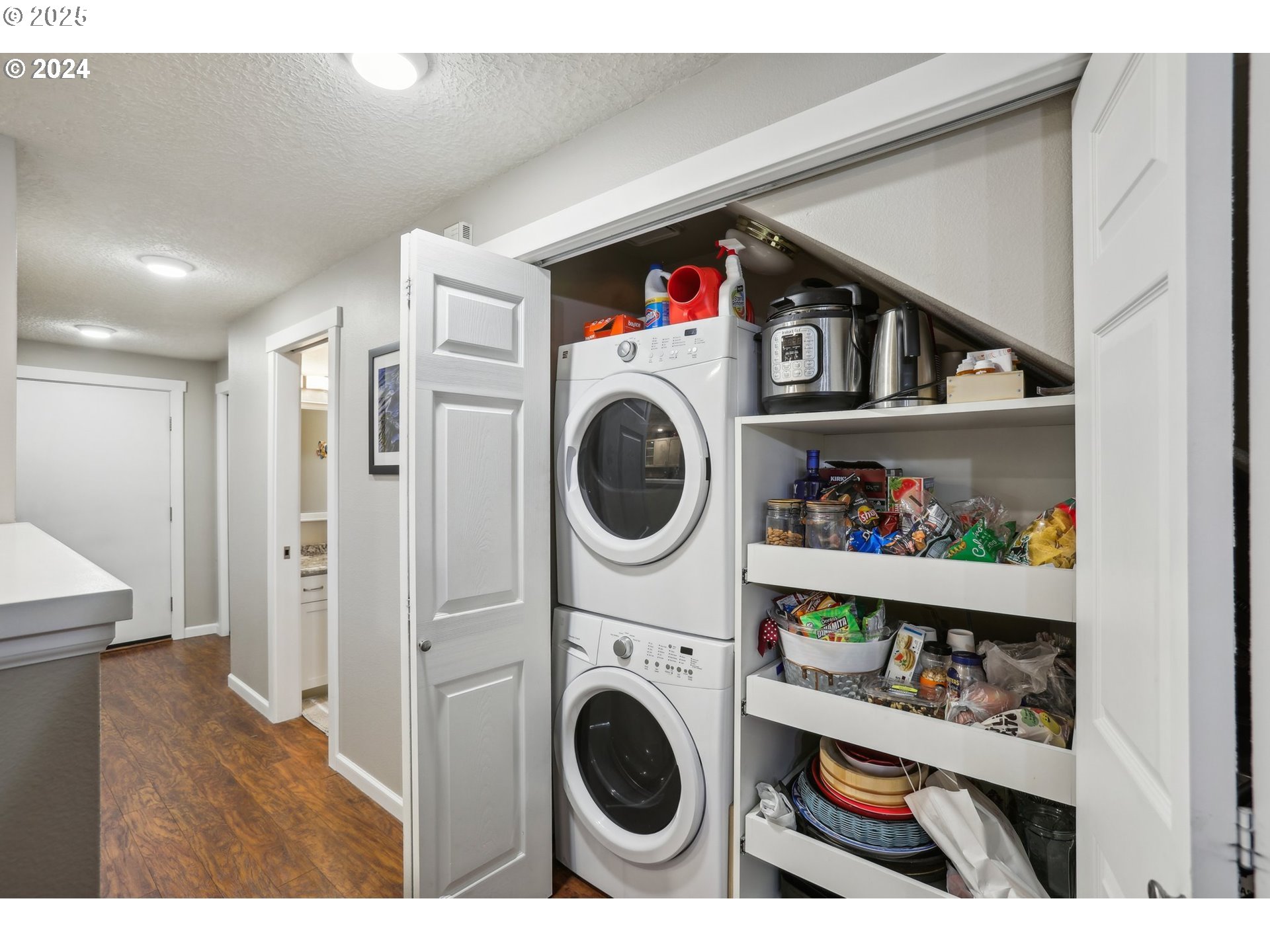 Photo #32: 578352094 Listing: Photo #32