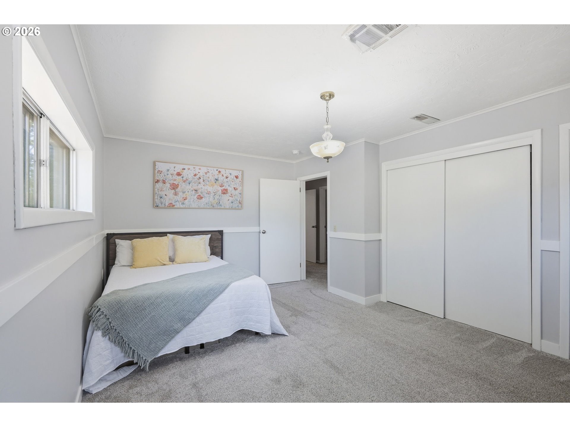 Property photo 13 of 42