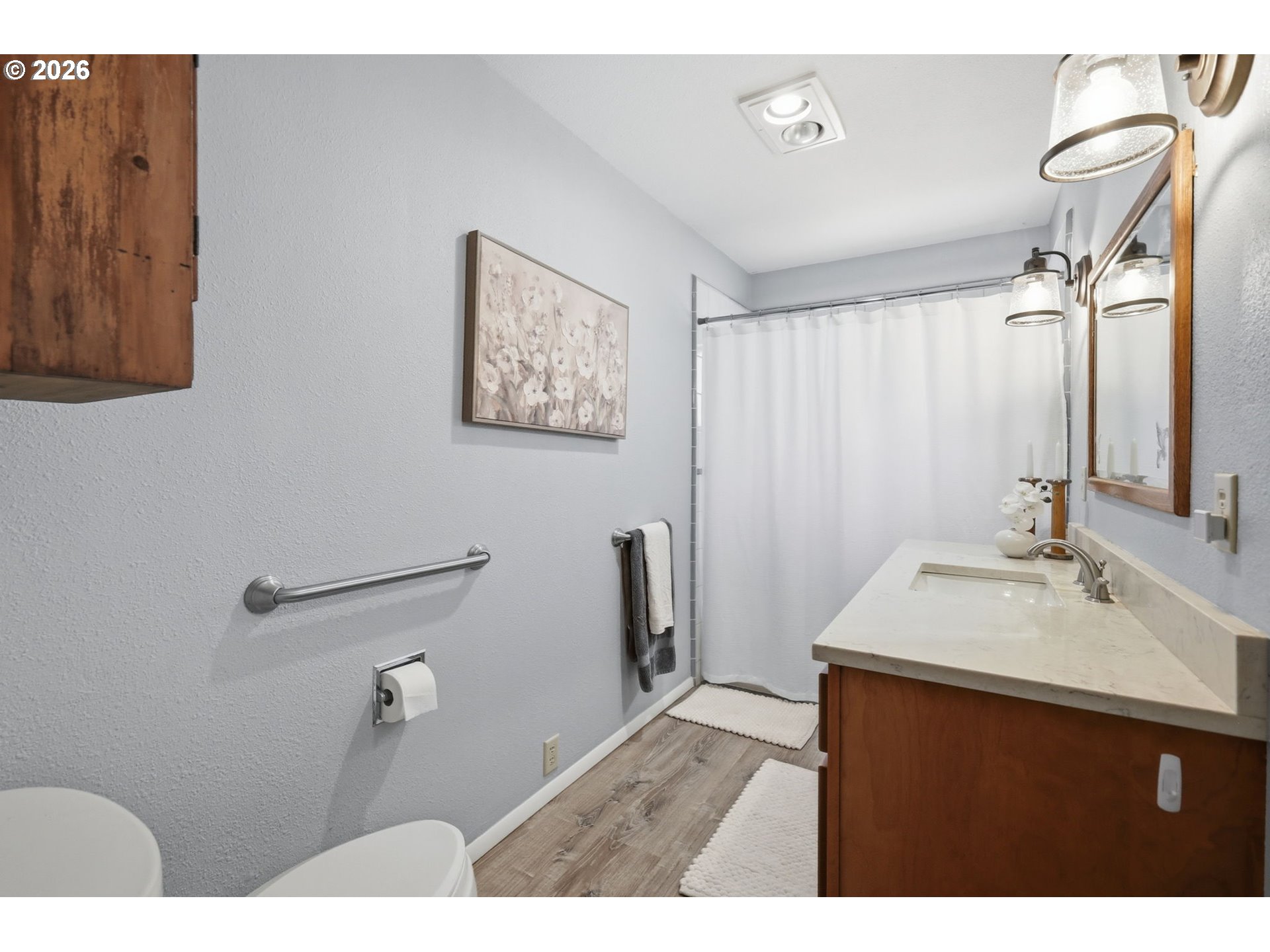 Property photo 16 of 42