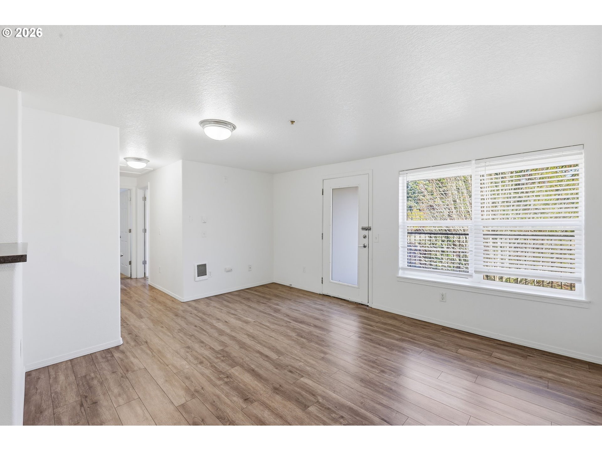 Photo #3: 578914447 Listing: Photo #3