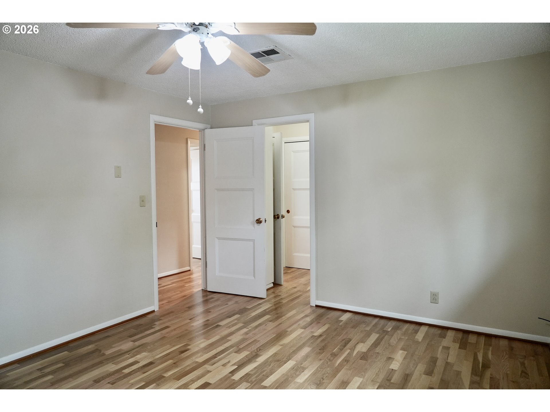 445 STERLING DR, Eugene, OR, 97404