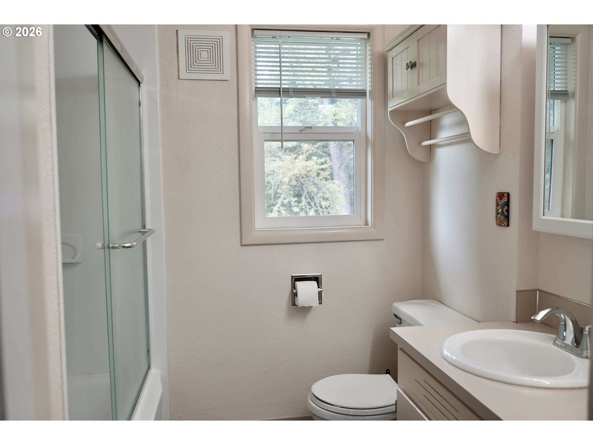 445 STERLING DR, Eugene, OR, 97404