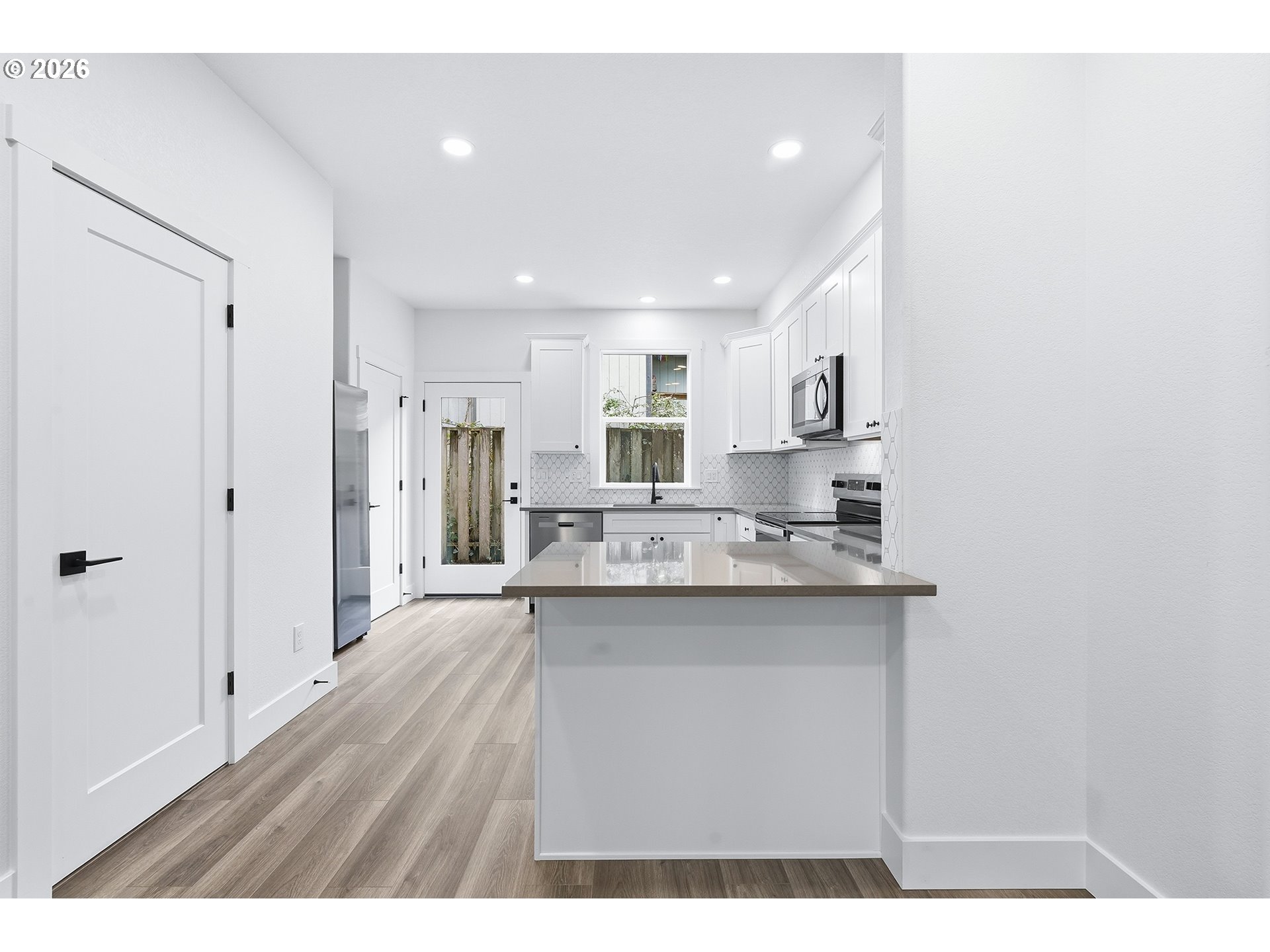 Photo #10: 580167423 Listing: Photo #10