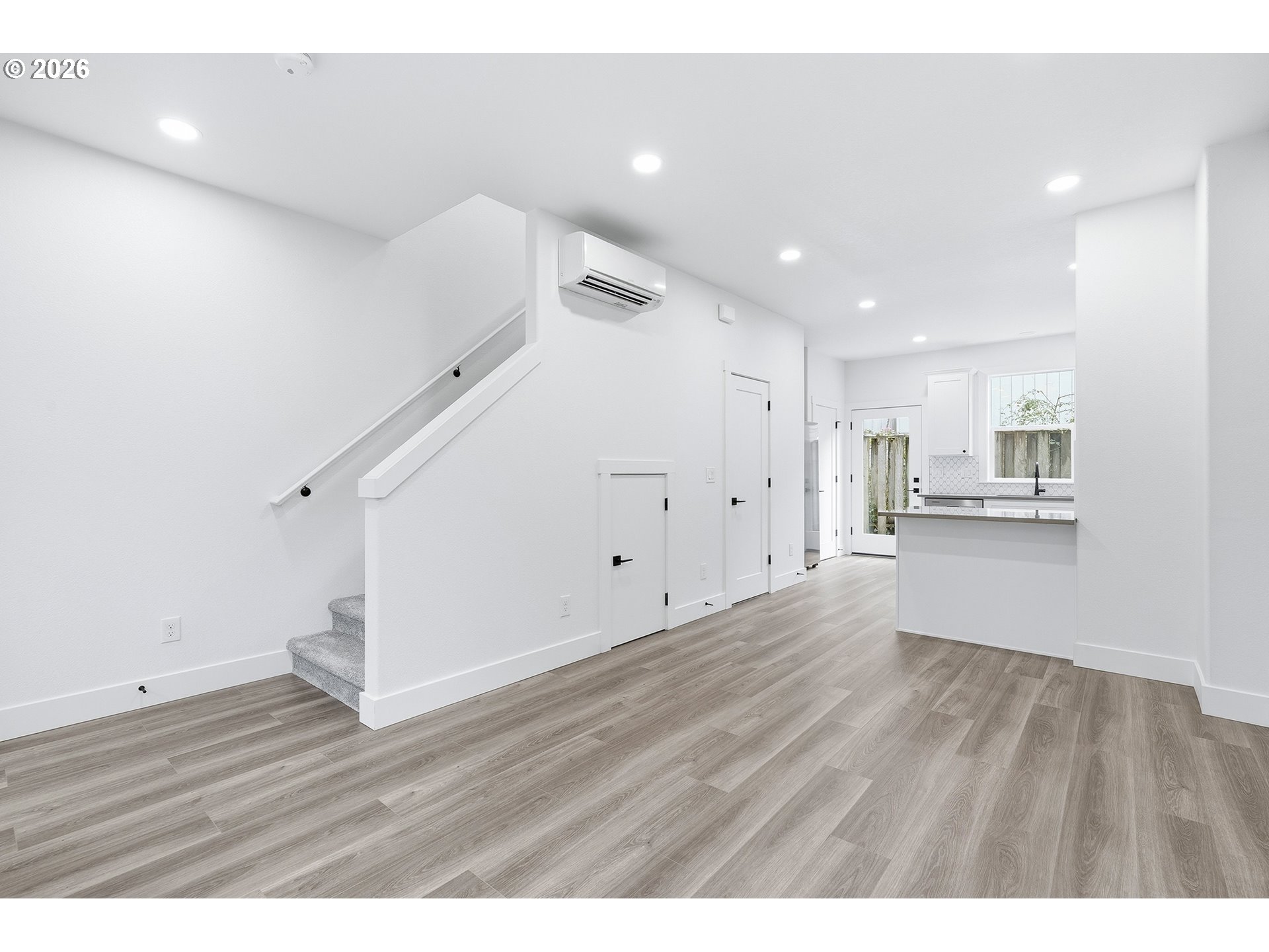 Photo #8: 580167423 Listing: Photo #8