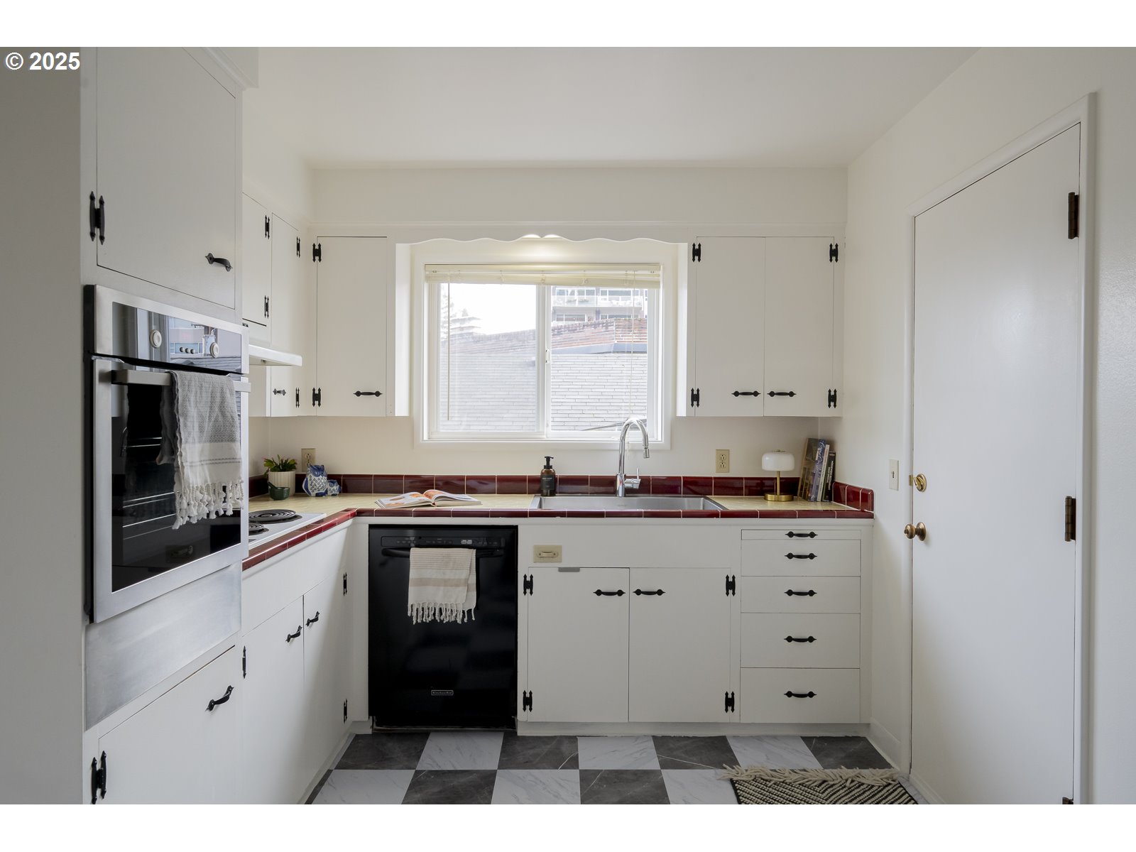 Photo #10: 580454230 Listing: Photo #10