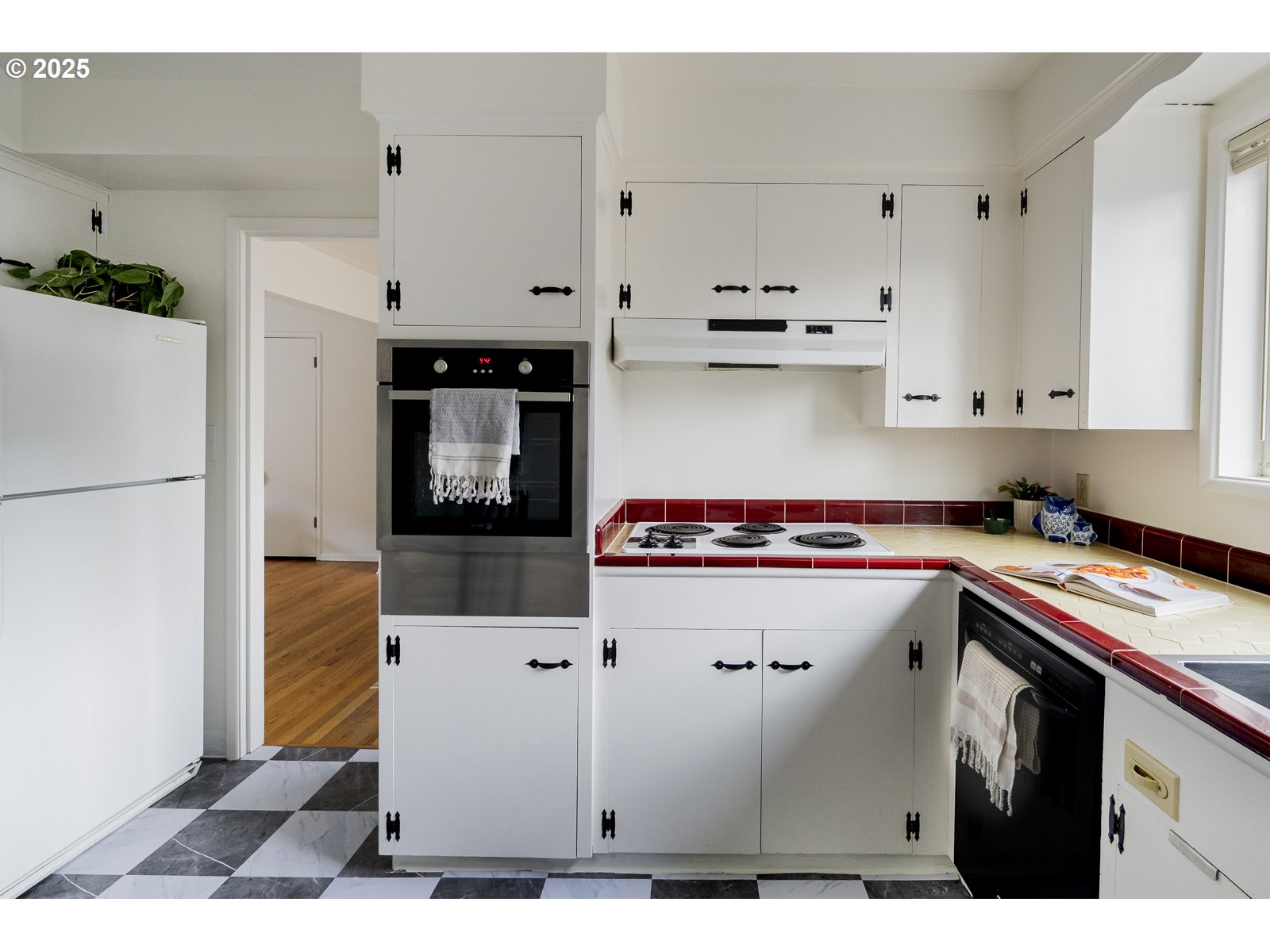 Photo #11: 580454230 Listing: Photo #11