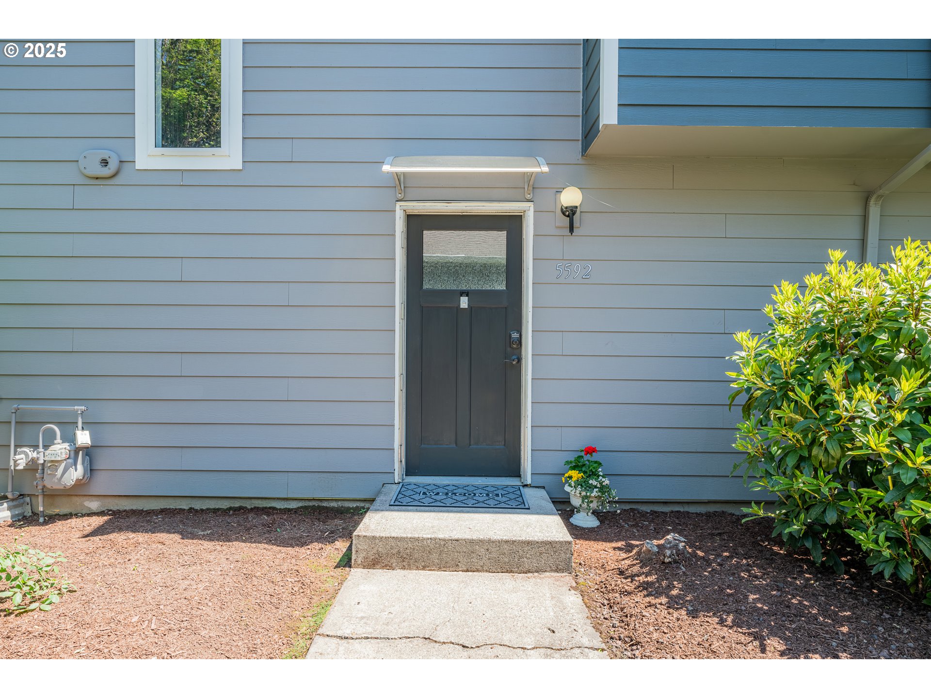 Photo #2: 580491195 Listing 